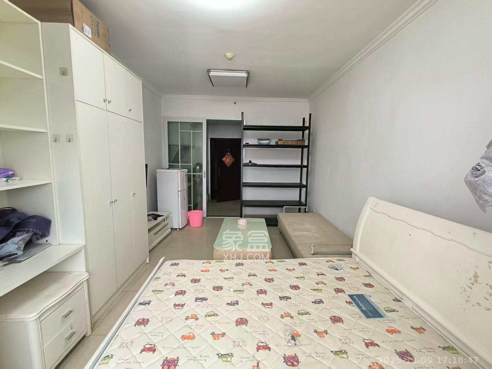 万科魅力之城  1室1厅1卫    1200.0元/月