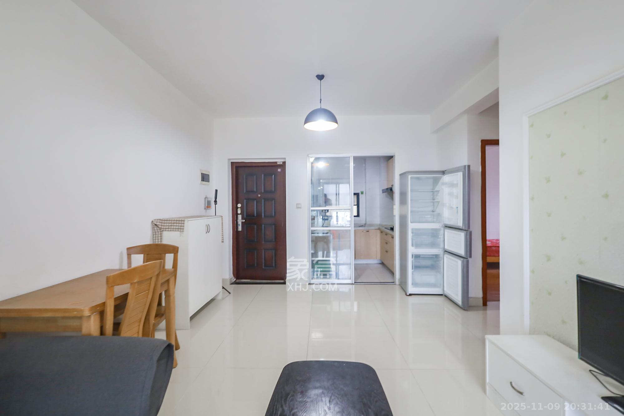 兰亭都荟(璟峰苑) 2室2厅1卫 79.2万 兰亭都荟(璟峰苑) 2室2厅1卫 79.2万其他