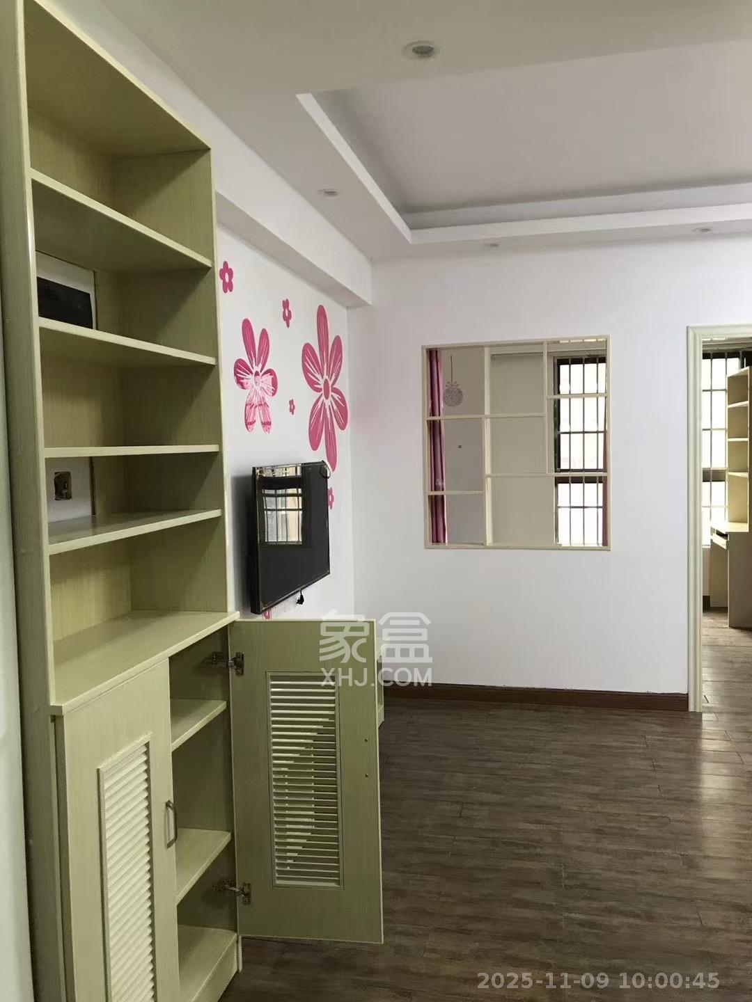 第六都（陆都小区）  1室1厅1卫    2000.0元/月室内图