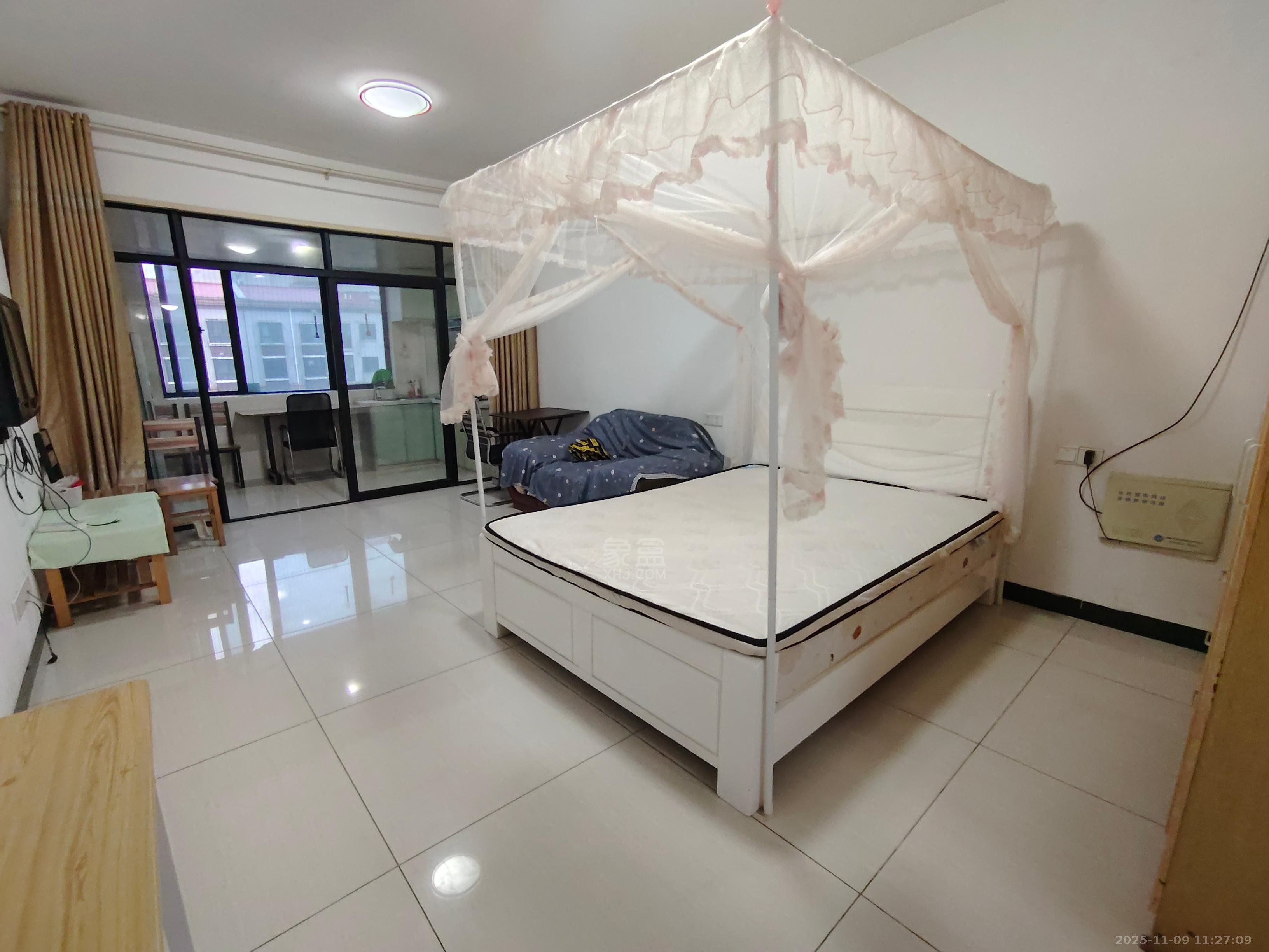 龙腾国际 1室1厅1卫 1200.0元/月 龙腾国际 1室1厅1卫 1200.0元/月室内图