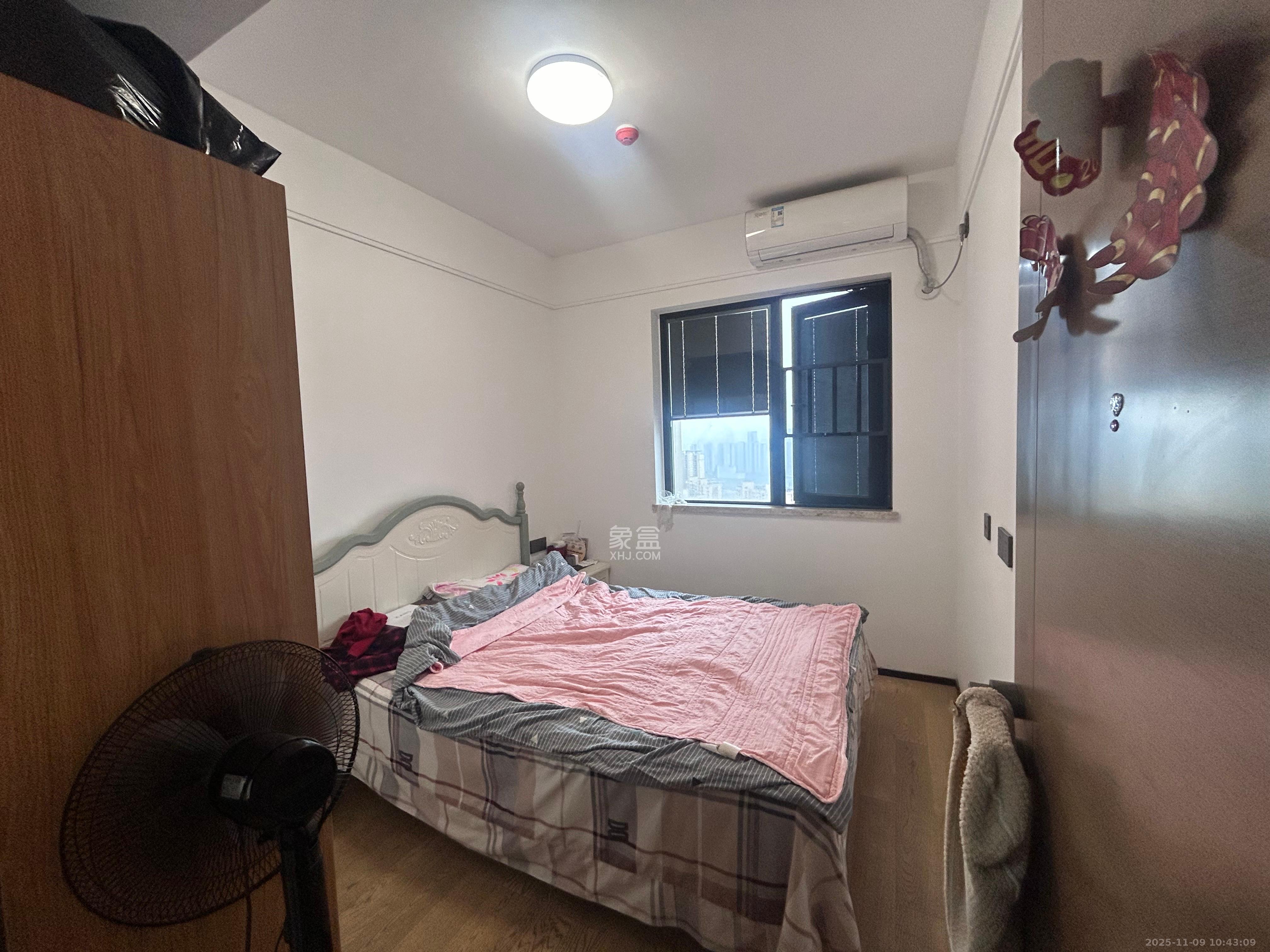 万科魅力之城天阔里  3室2厅2卫    2500.0元/月室内图