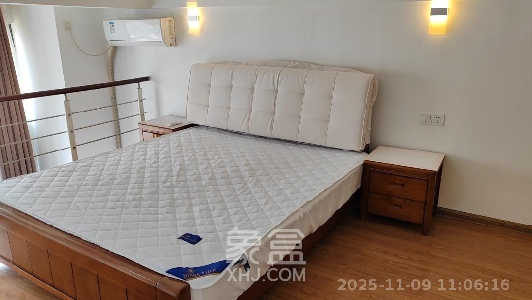 洋湖时代  1室1厅1卫    1700.0元/月室内图