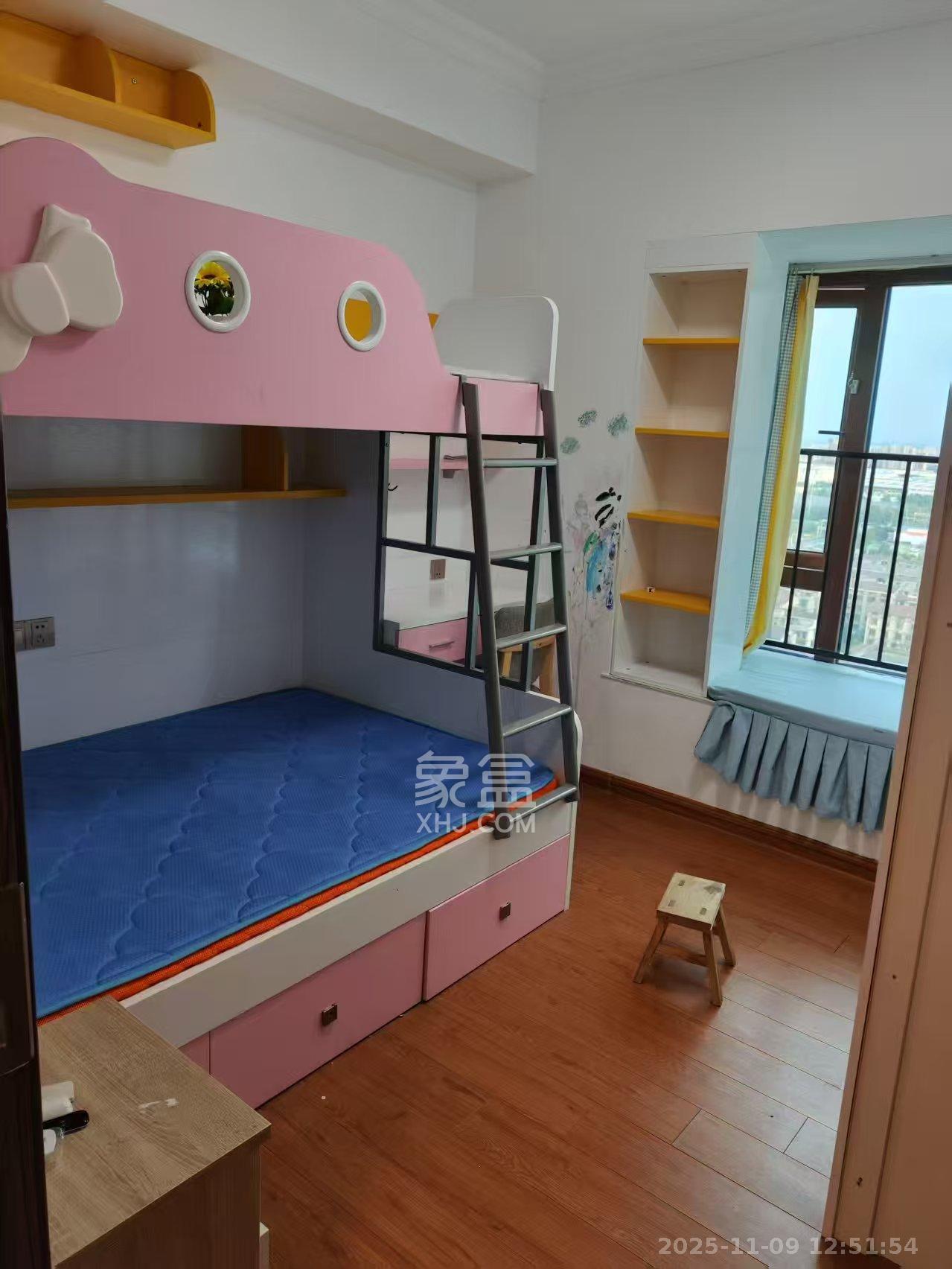 碧桂园星城首府 3室2厅1卫 2800.0元/月 碧桂园星城首府 3室2厅1卫 2800.0元/月室内图