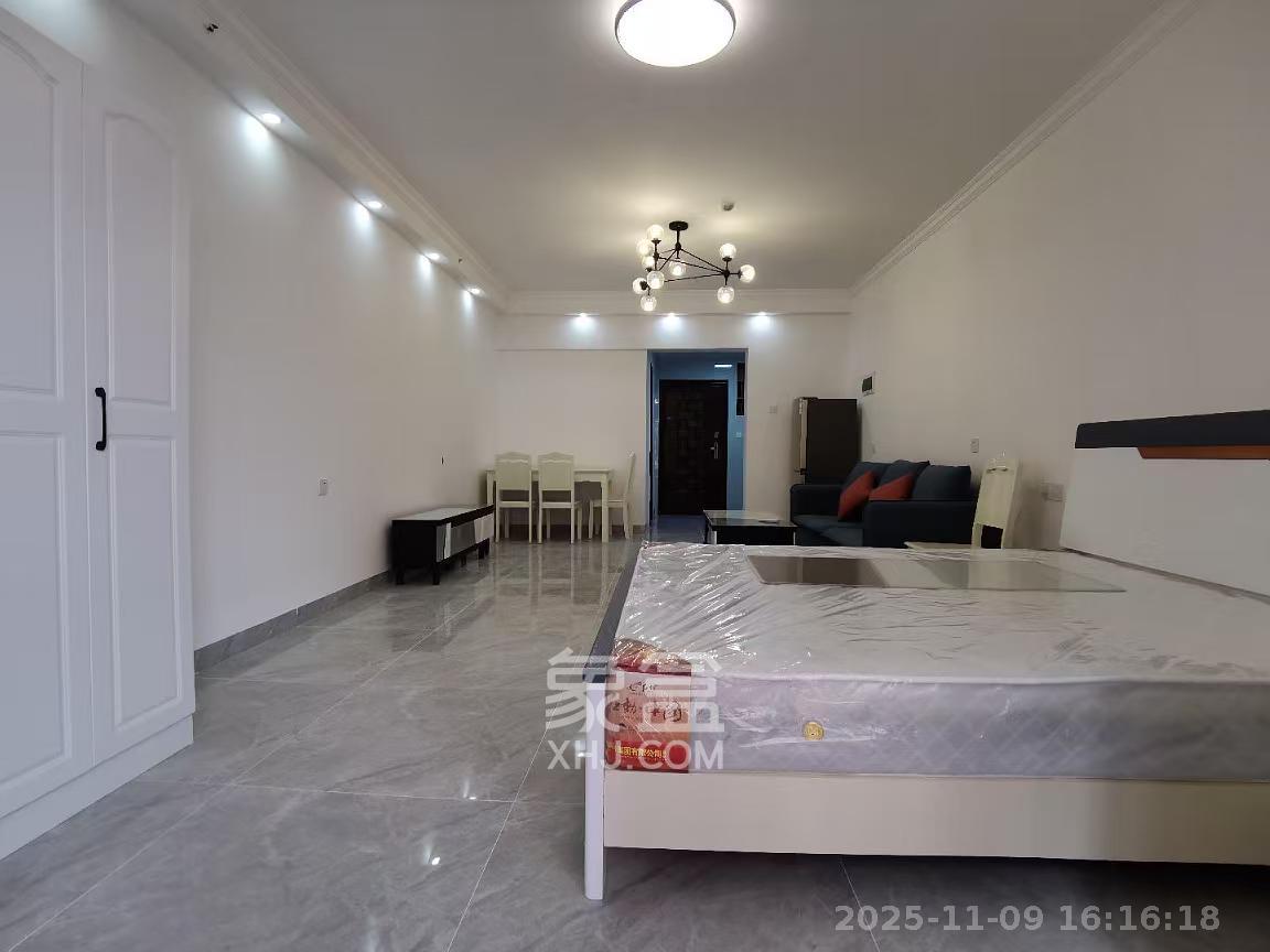 剑桥名门  1室1厅1卫    1500.0元/月