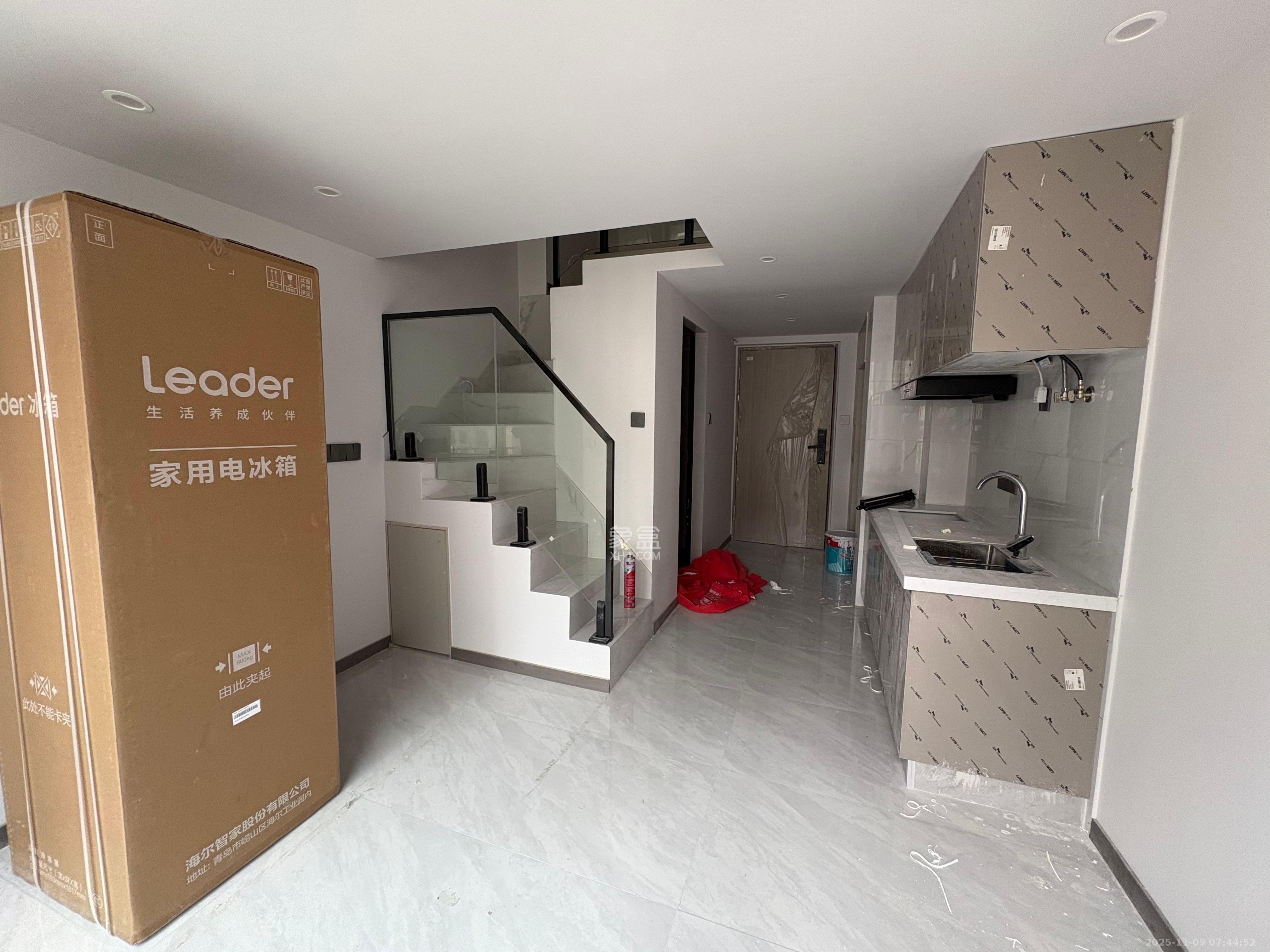 力高凤凰新天  1室1厅1卫    2300.0元/月室内图