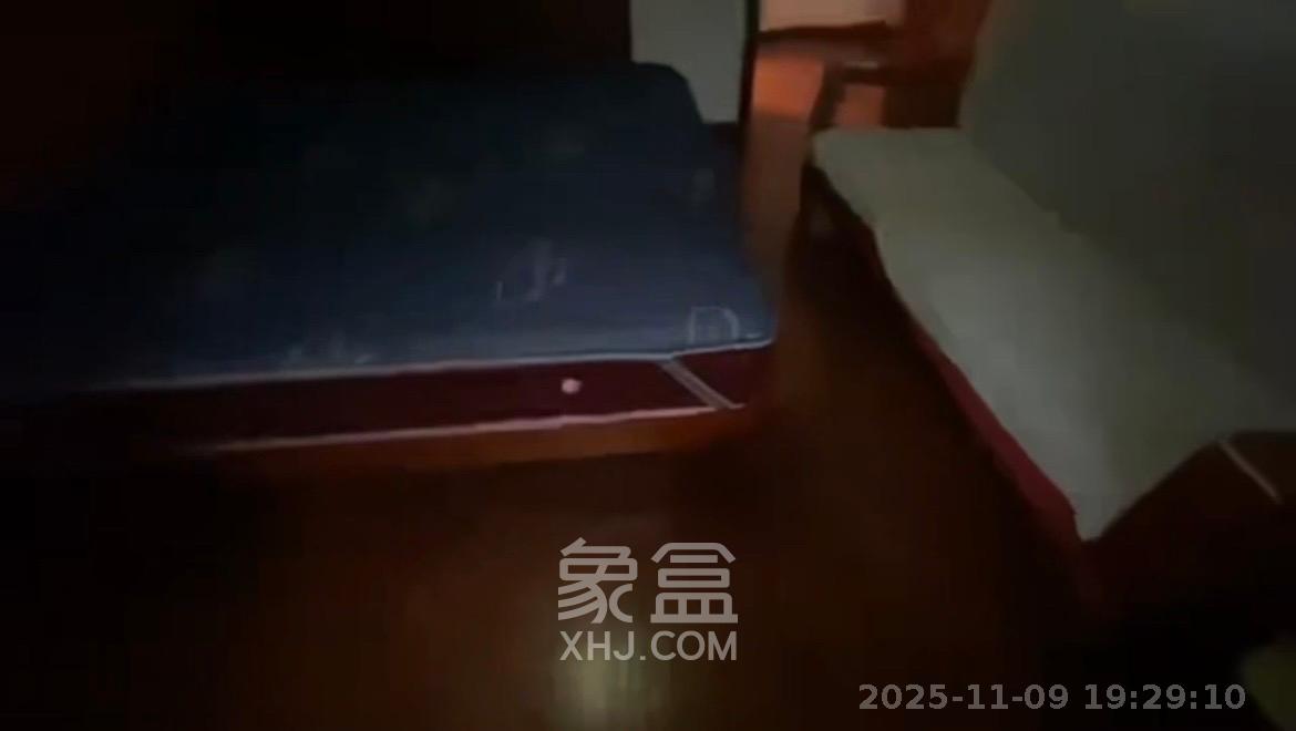 中房F联邦  2室2厅1卫    2000.0元/月室内图