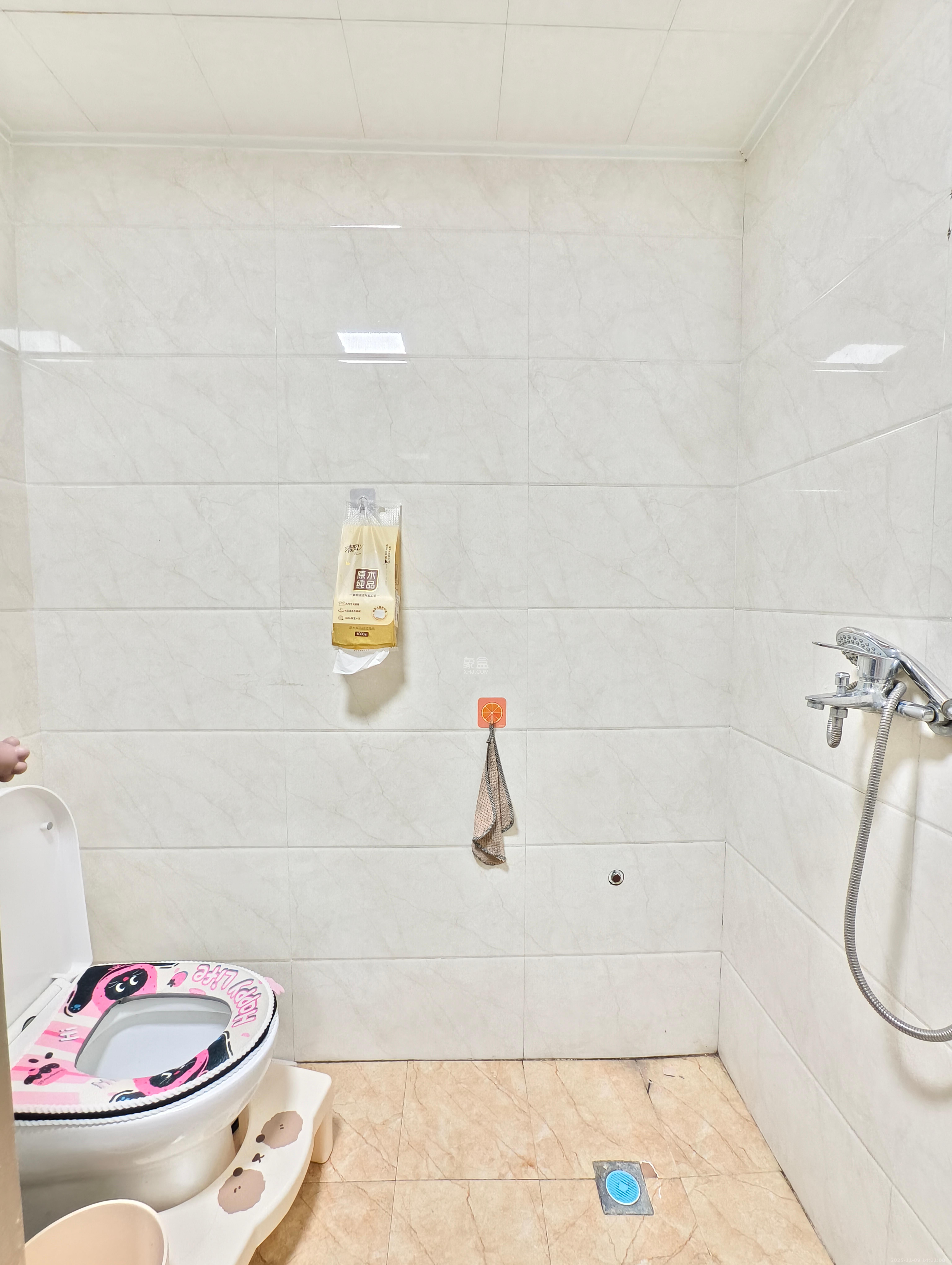 奥克斯广场  1室1厅1卫    1600.0元/月室内图