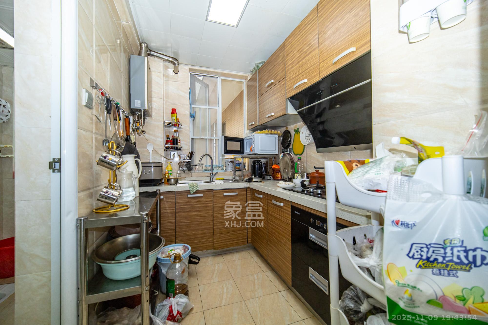 恒广国际景园一二区  3室2厅1卫    68.0万厨房