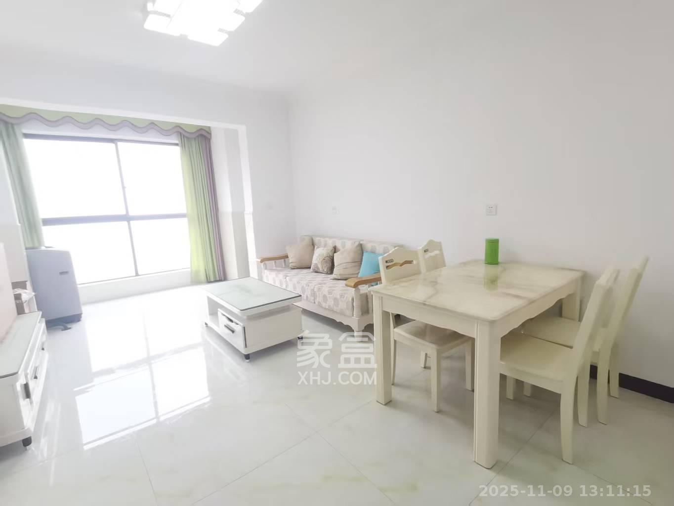 绿地海外滩一期 3室2厅1卫 1700.0元/月 绿地海外滩一期 3室2厅1卫 1700.0元/月室内图