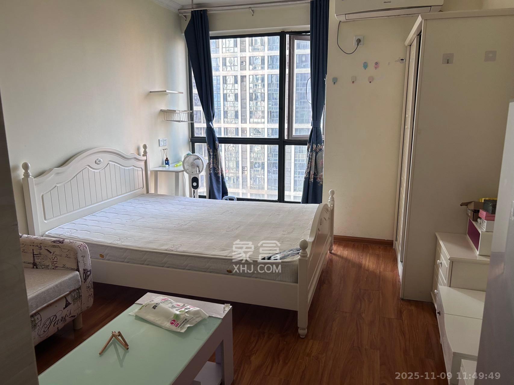 融科东南海  1室1厅1卫    1300.0元/月室内图