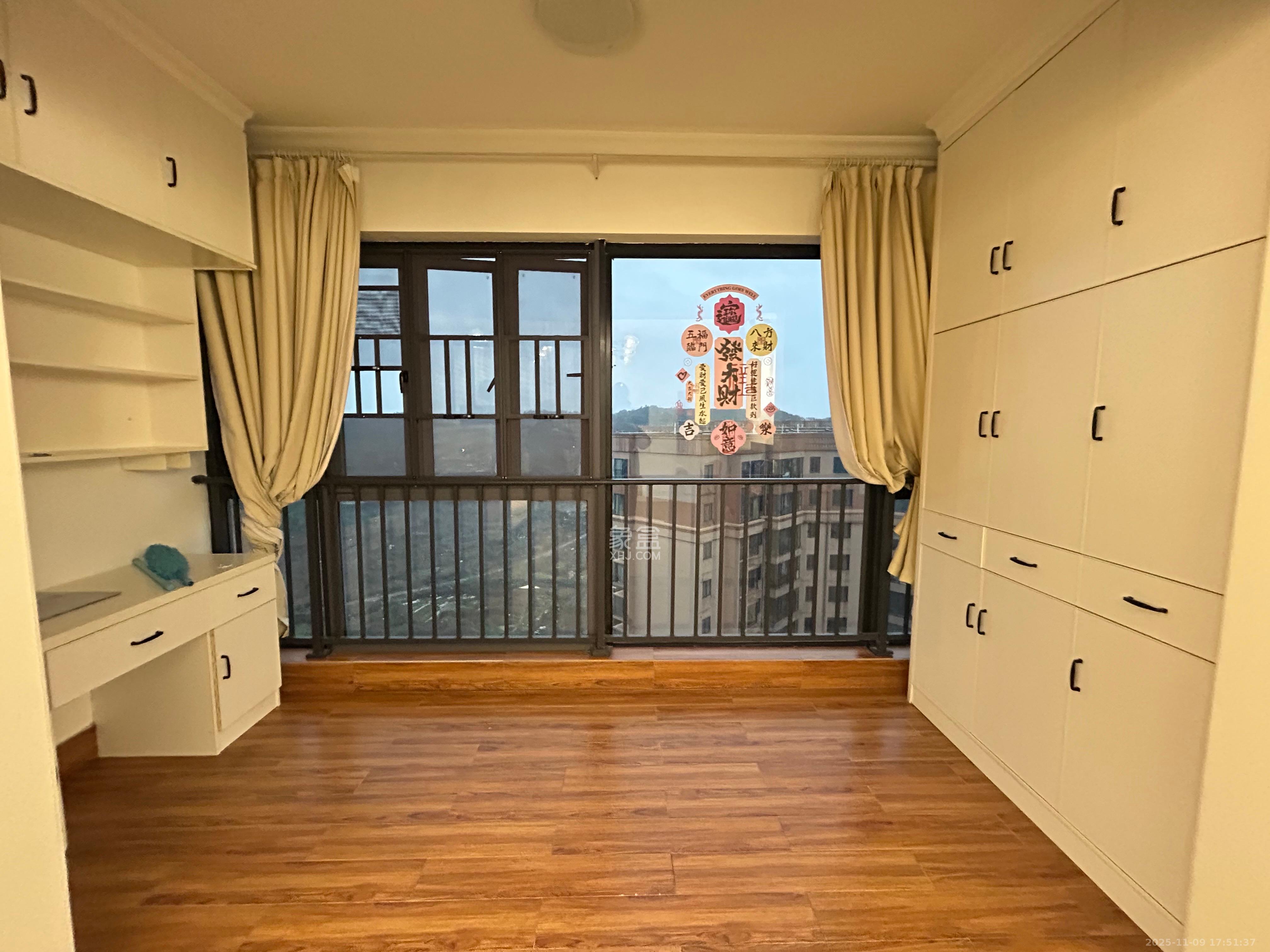 怡海星城 1室0厅0卫 3000.0元/月 怡海星城 1室0厅0卫 3000.0元/月室内图