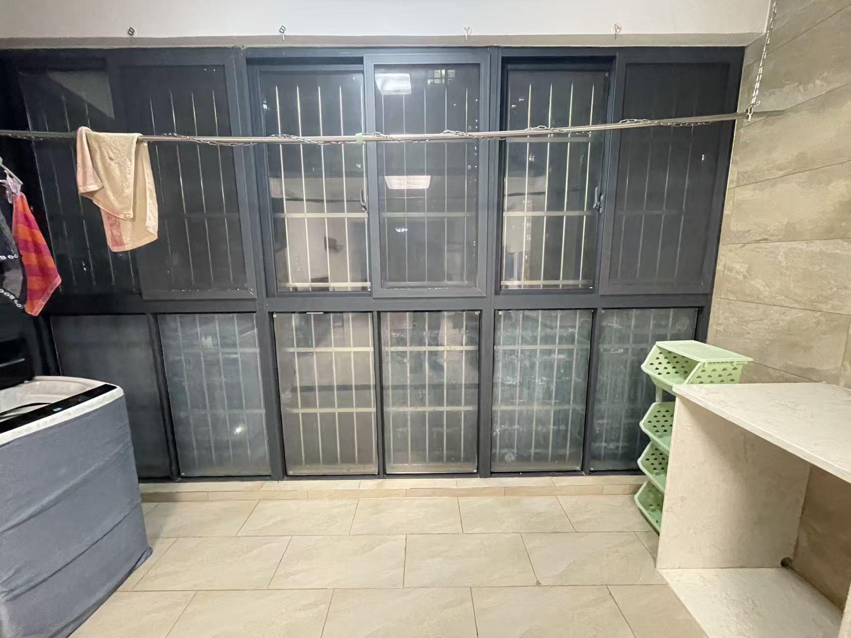 汇水湾  3室2厅2卫    2600.0元/月室内图