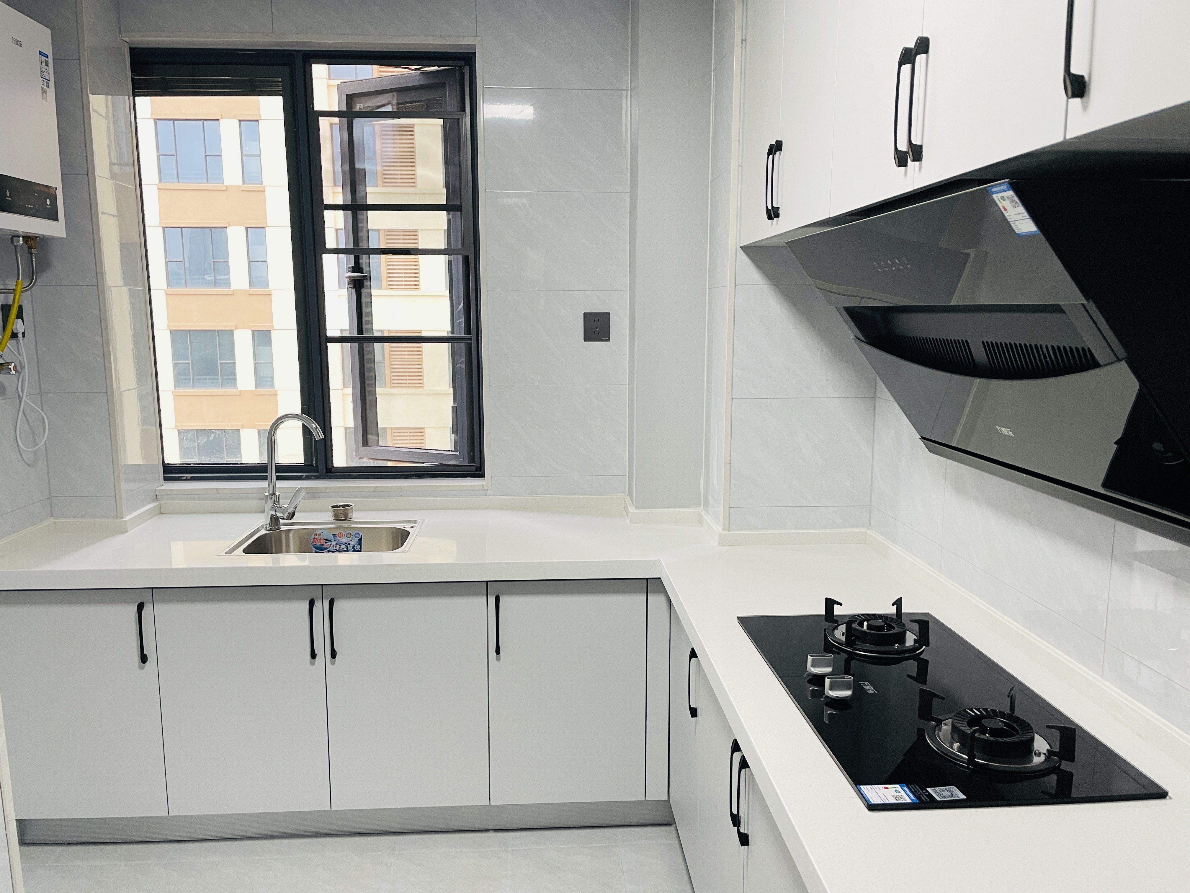 金石蓉园  3室2厅1卫    2800.0元/月户型图