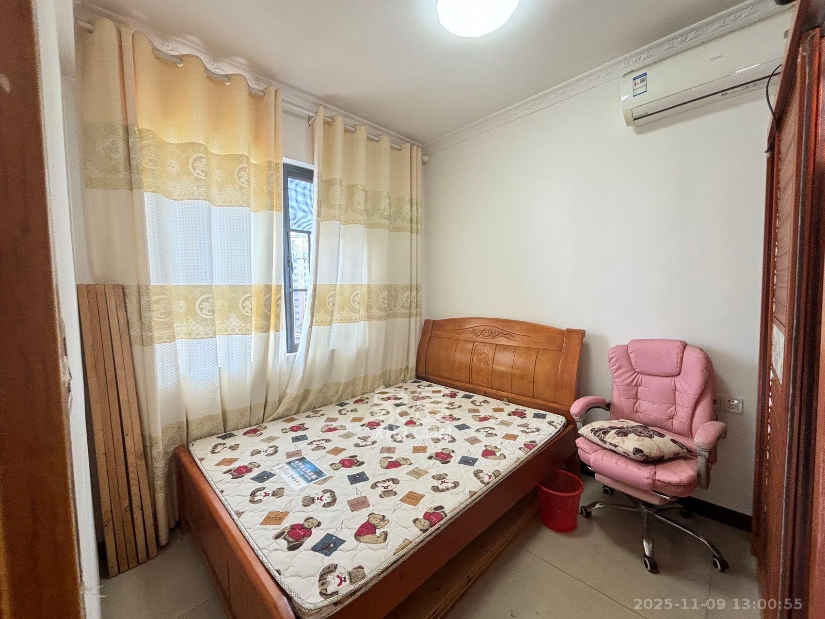 中南红领邦(红星嘉和苑) 3室2厅2卫 2000.0元/月 中南红领邦(红星嘉和苑) 3室2厅2卫 2000.0元/月室内图