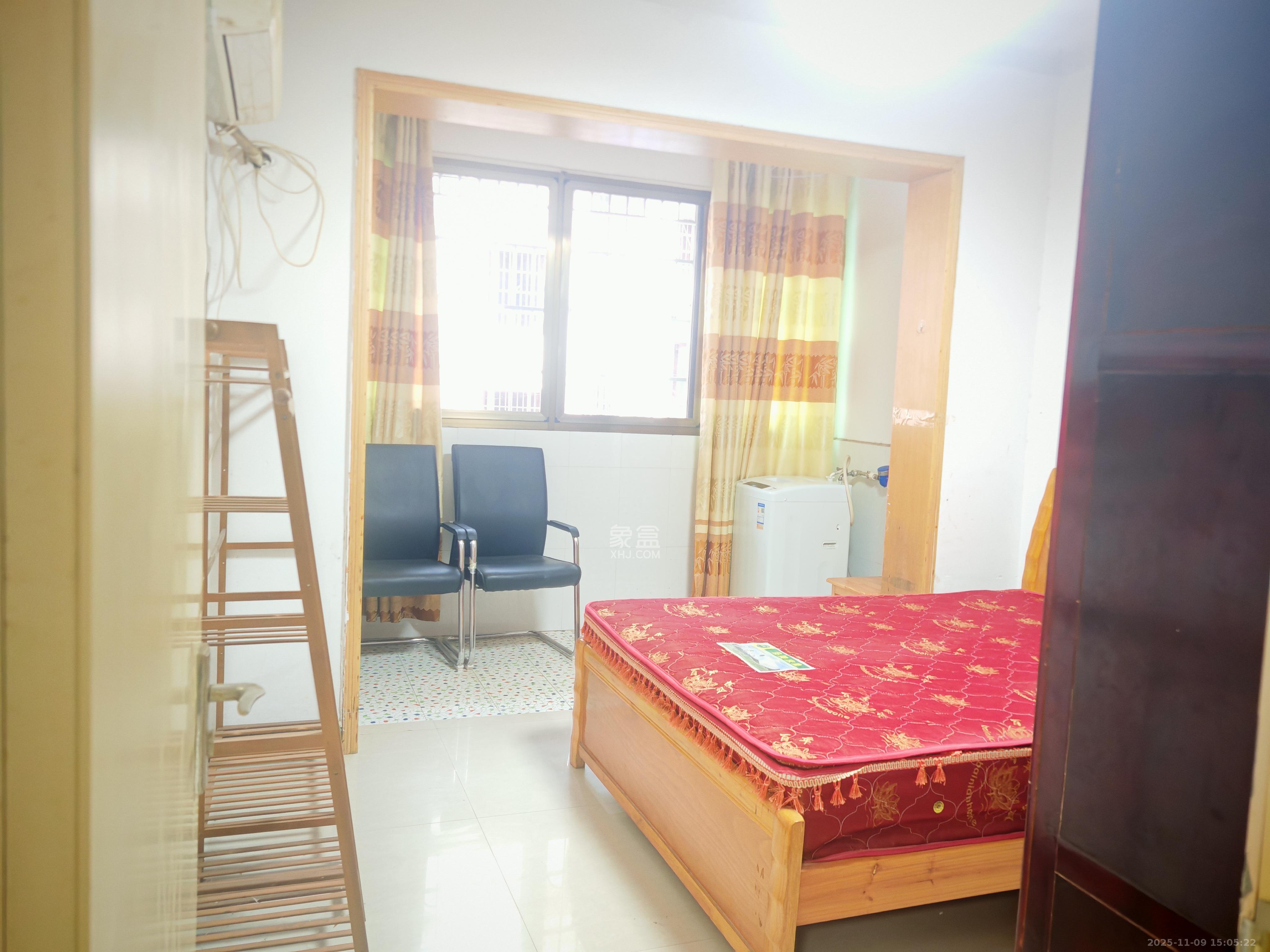 谷峰小区  2室1厅1卫    1600.0元/月室内图