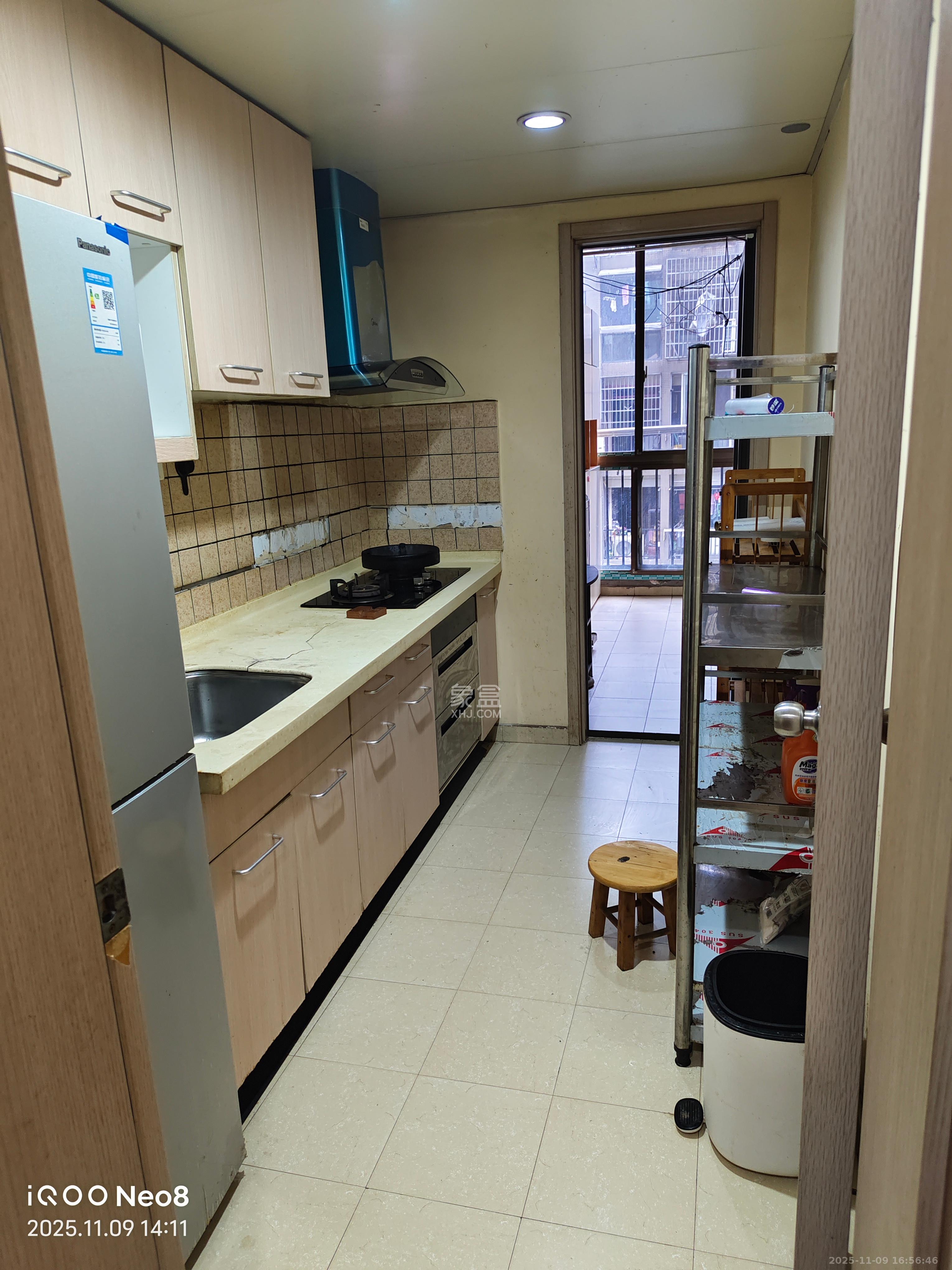 远大麓园  1室2厅1卫    2000.0元/月室内图