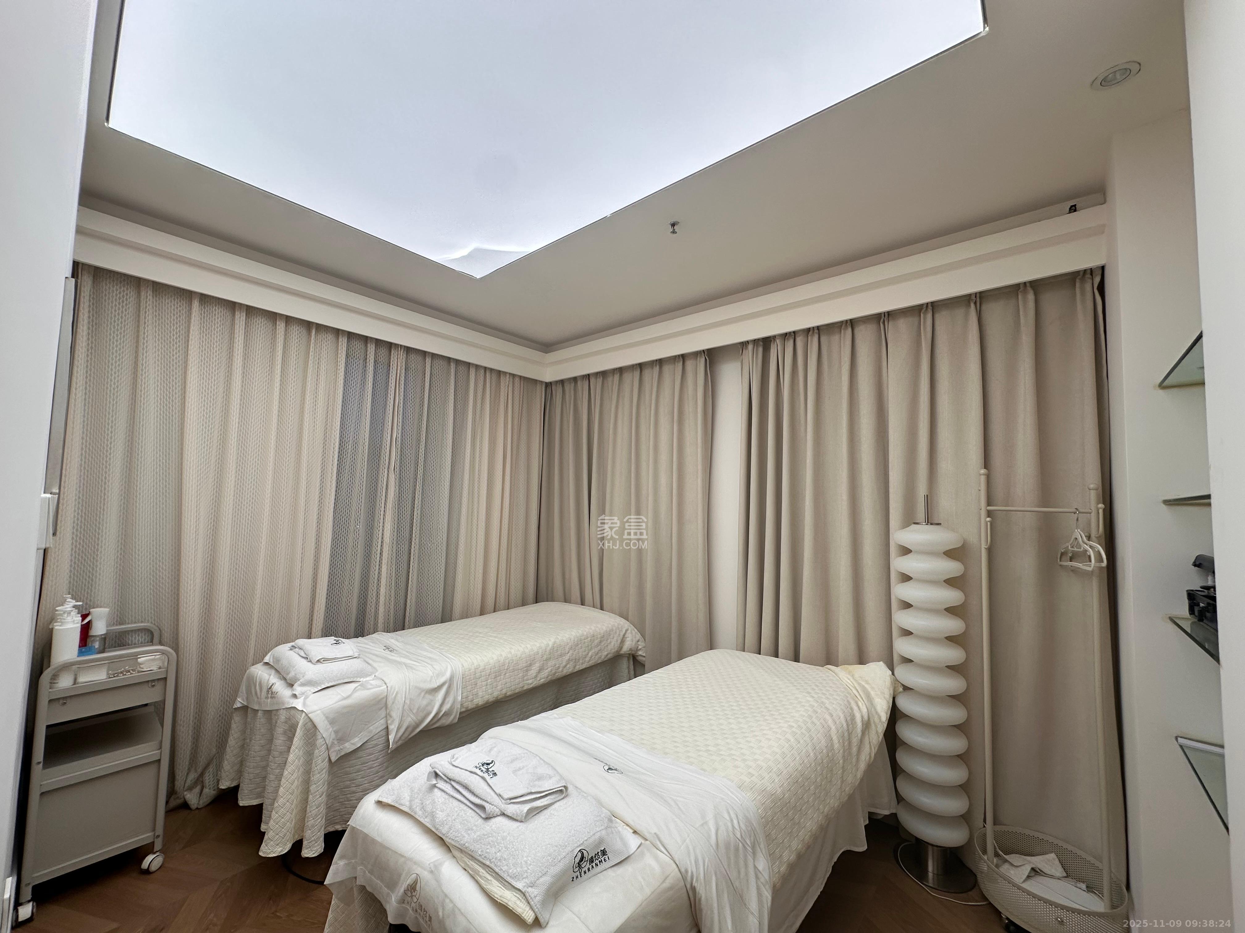 第六都（陆都小区）  1室1厅1卫    8500.0元/月室内图