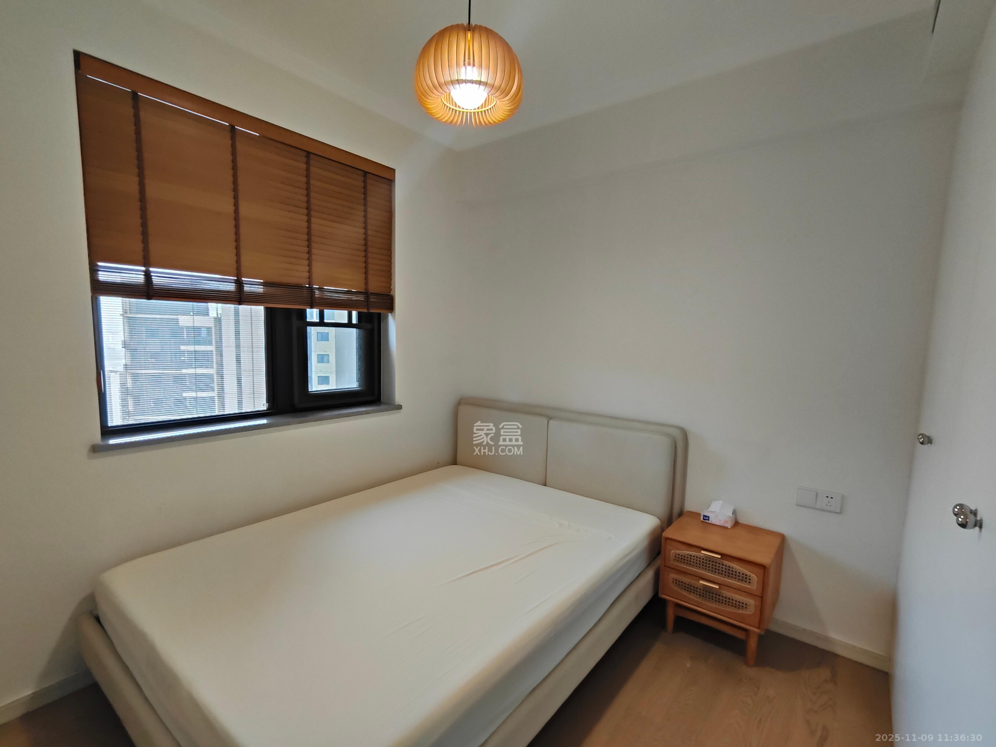 万科金色梦想B区  3室2厅2卫    3300.0元/月室内图