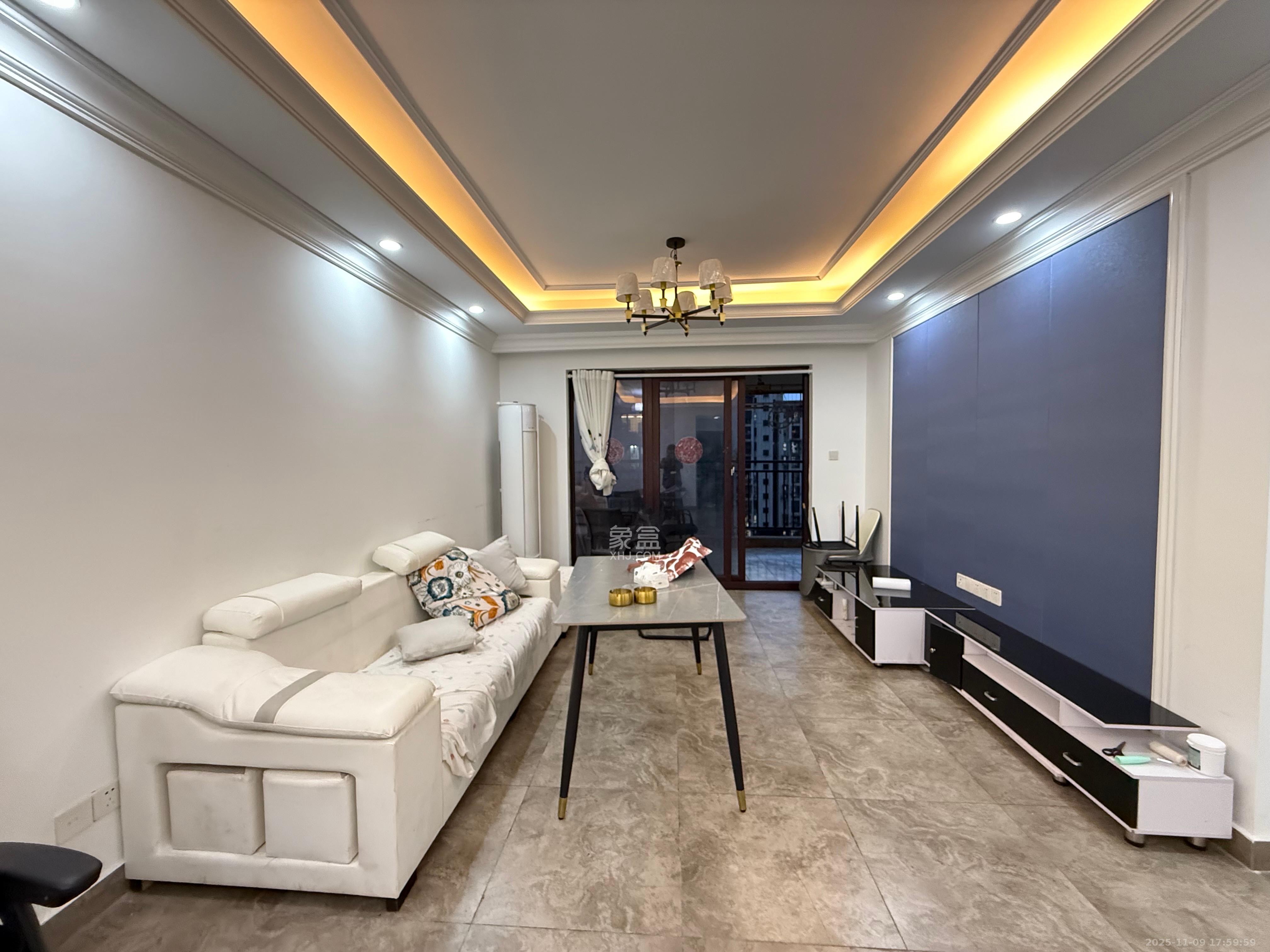 尚鑫海悦(新长海尚海城) 3室2厅2卫 2400.0元/月 尚鑫海悦(新长海尚海城) 3室2厅2卫 2400.0元/月室内图