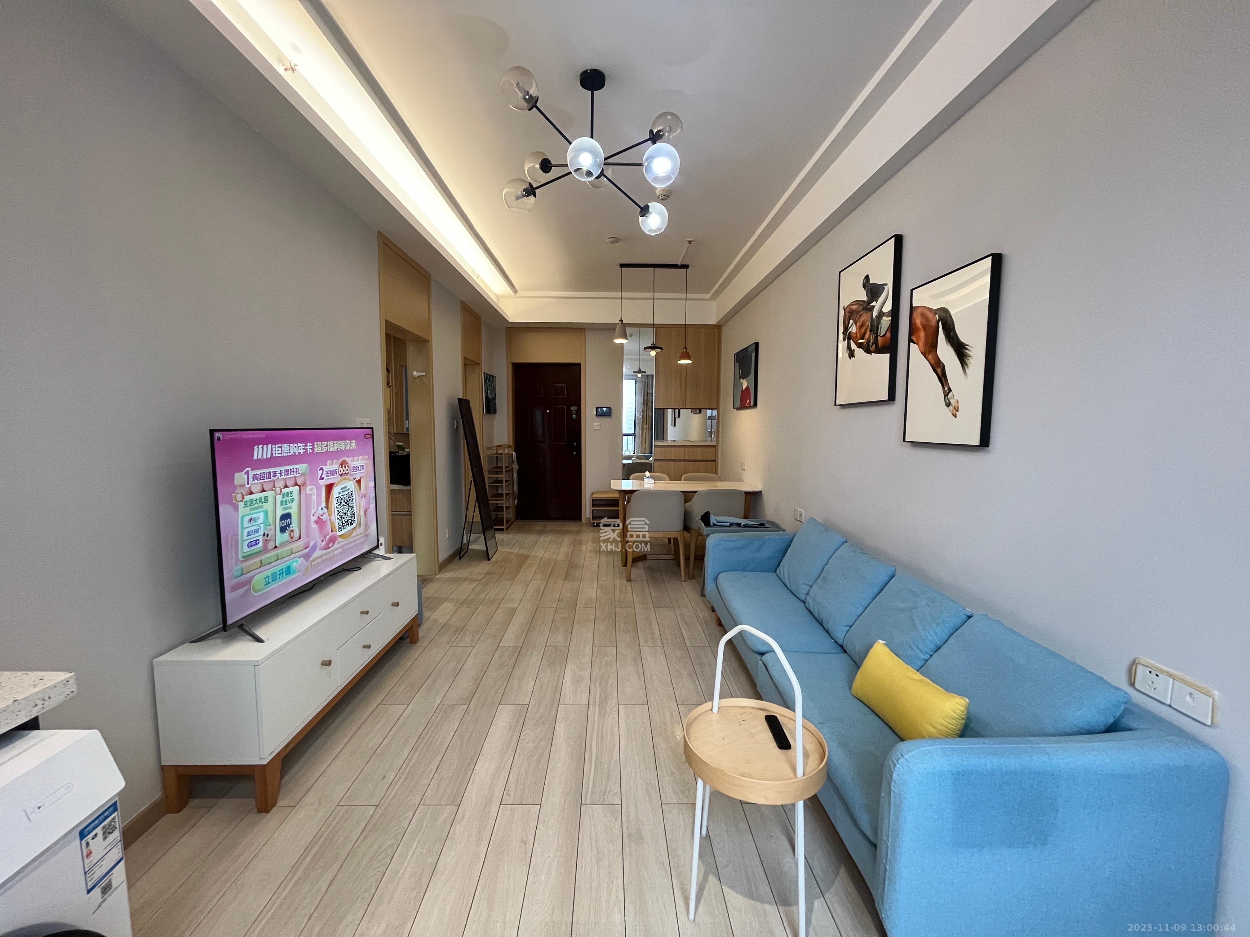 启迪协信中心  2室1厅1卫    2500.0元/月室内图