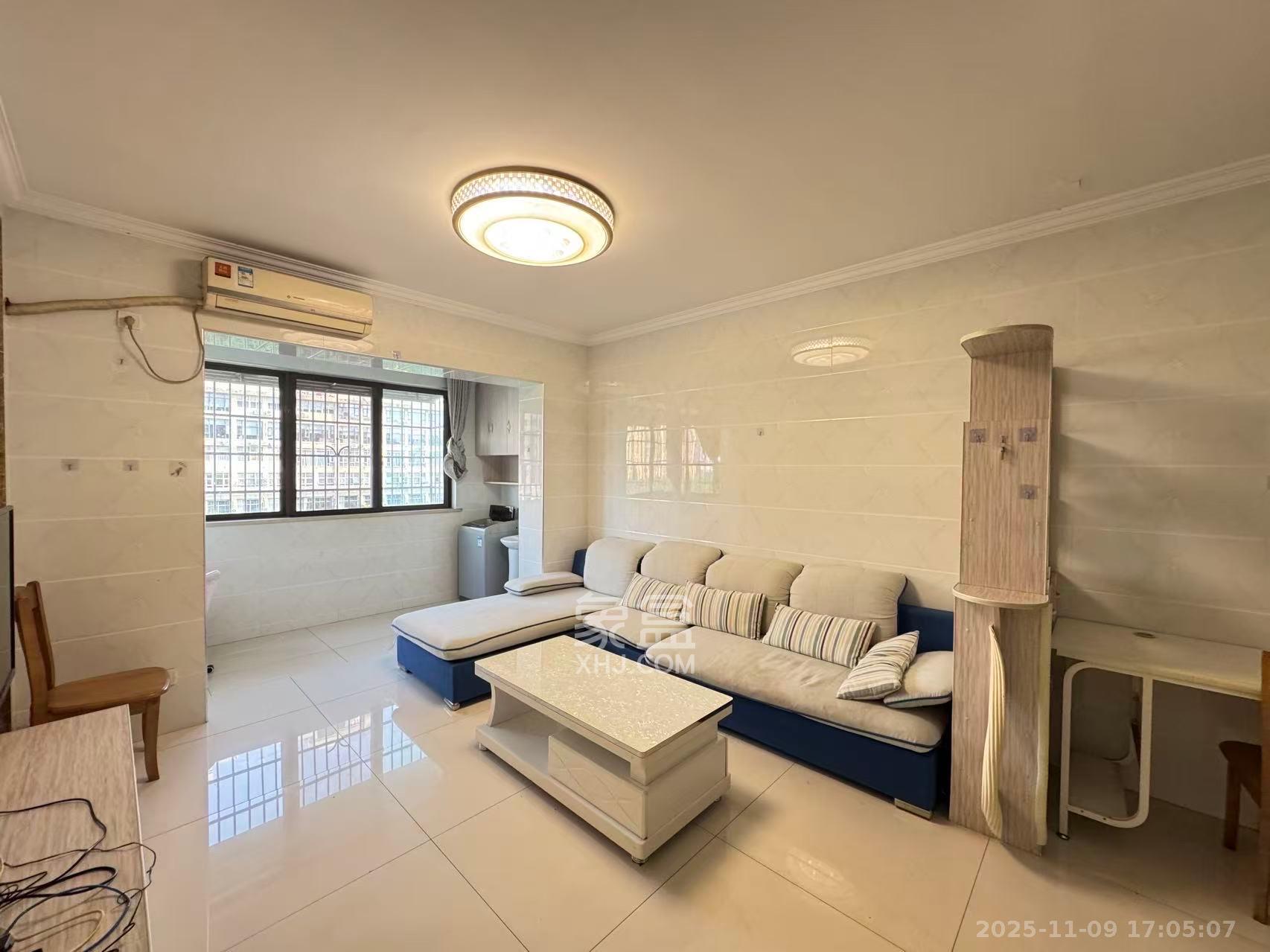 同鑫家园  2室2厅1卫    2300.0元/月