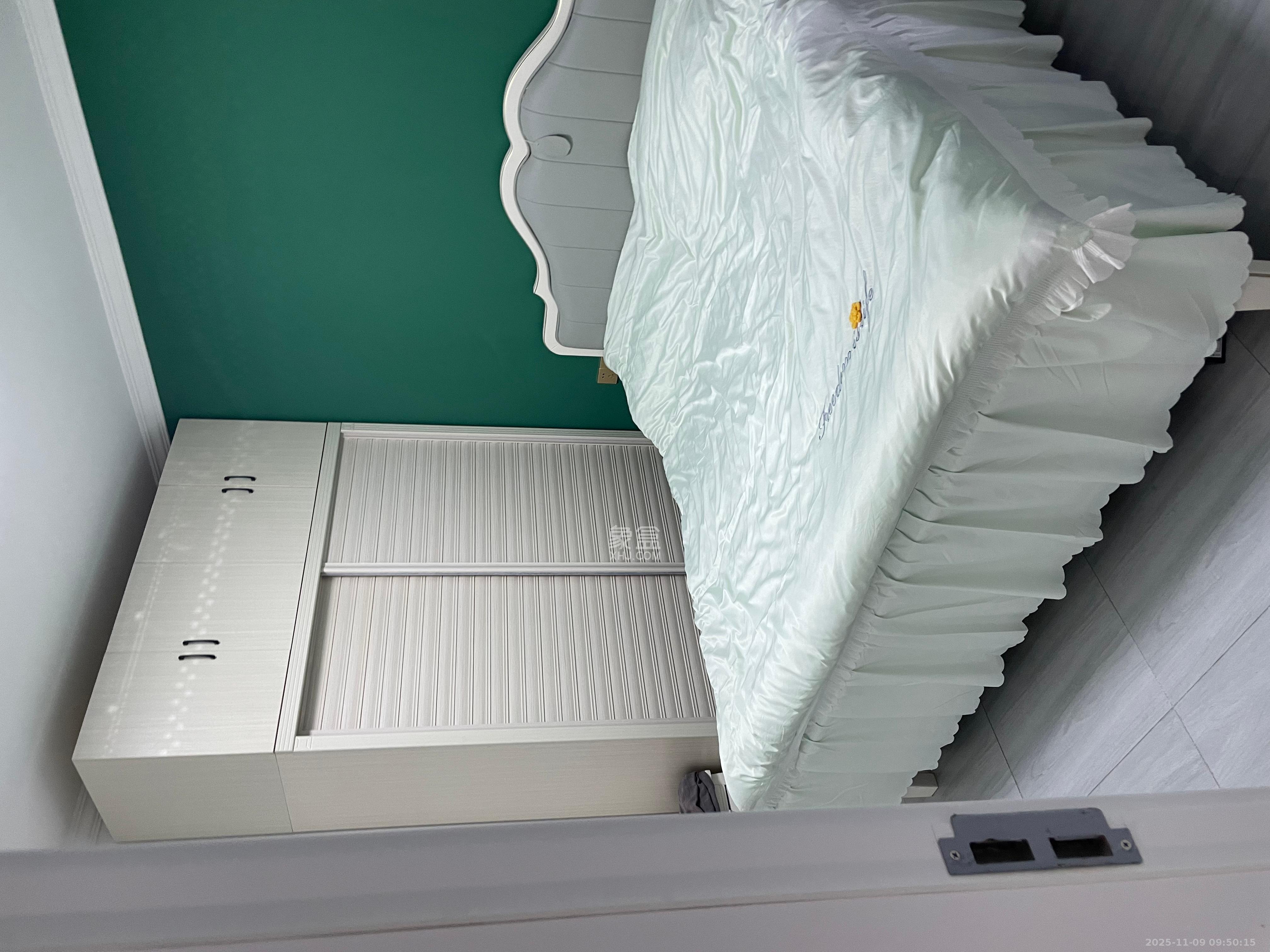 半山壹号  3室2厅2卫    3400.0元/月室内图