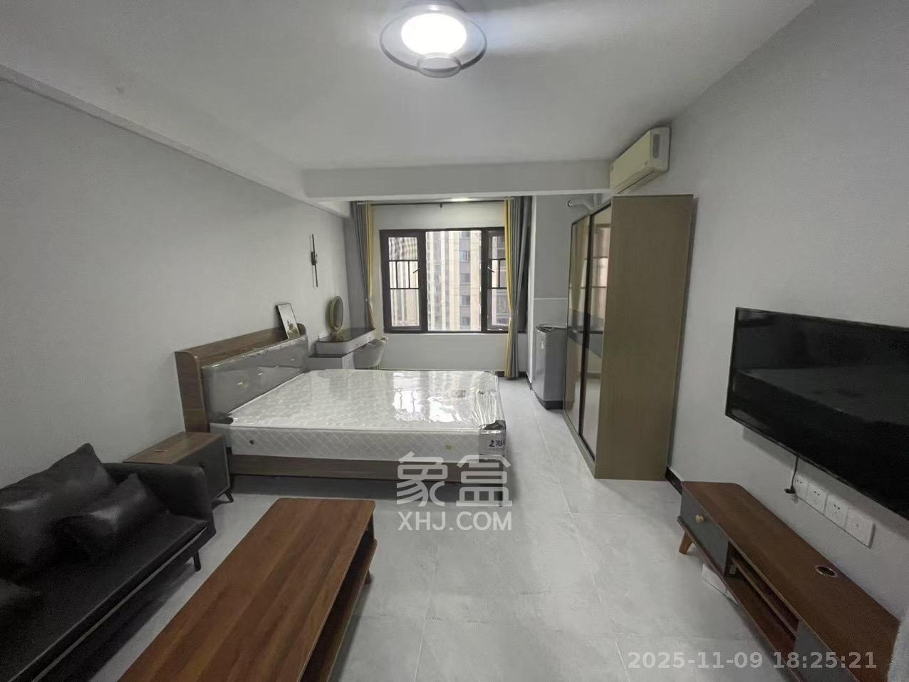 中海珑悦府 1室1厅1卫 1300.0元/月 中海珑悦府 1室1厅1卫 1300.0元/月室内图