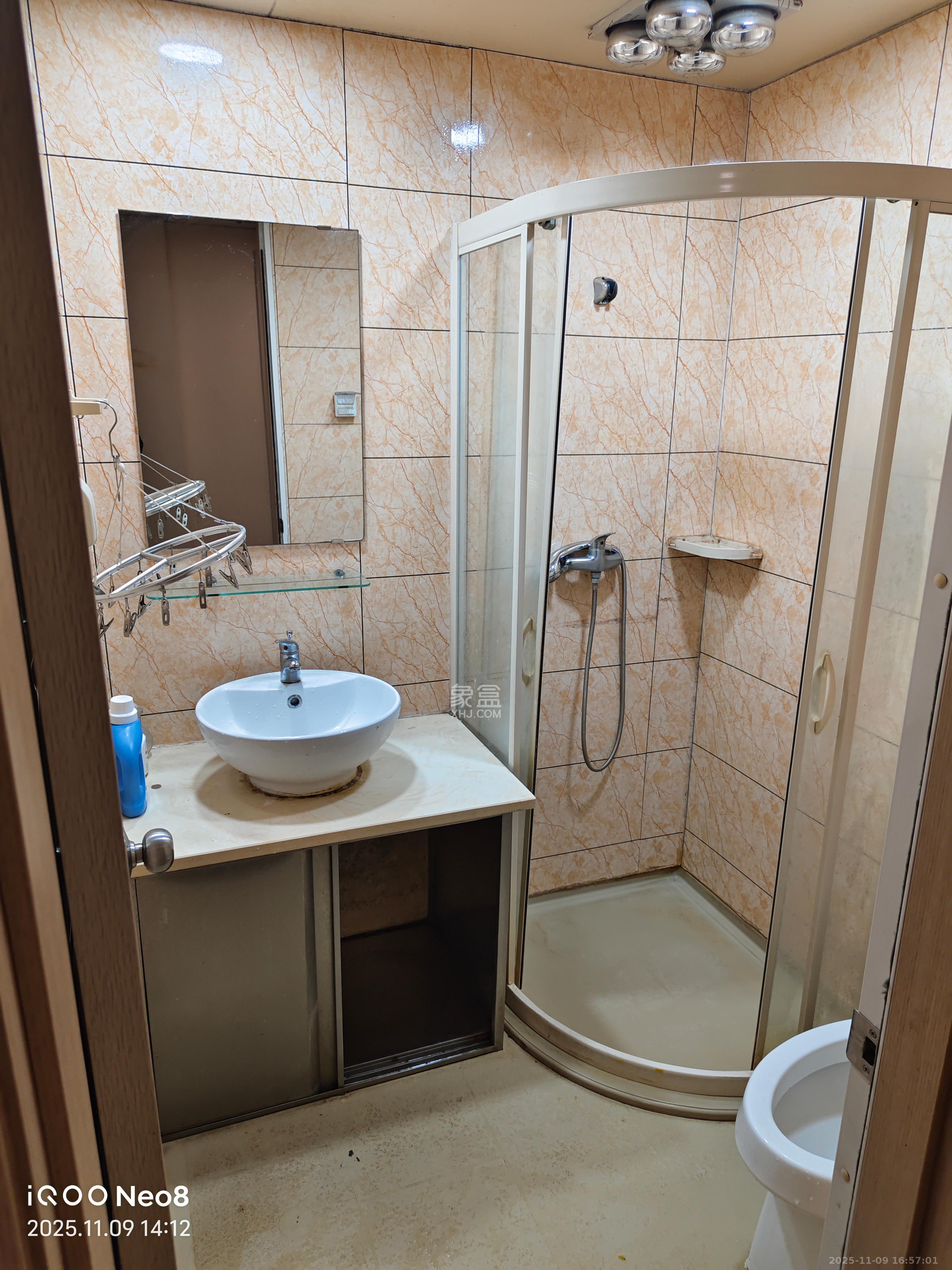 远大麓园 1室2厅1卫 2000.0元/月 远大麓园 1室2厅1卫 2000.0元/月室内图