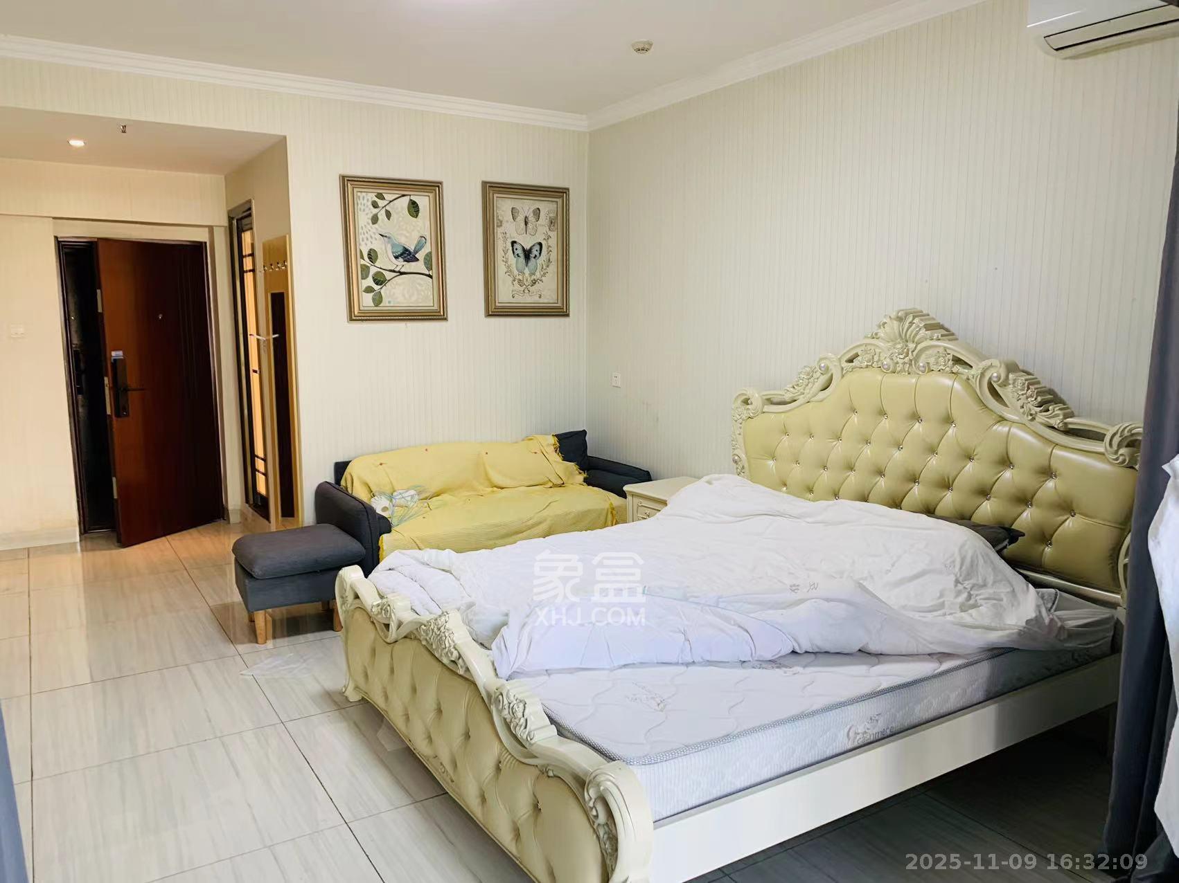 五一钻界  1室1厅1卫    2200.0元/月室内图