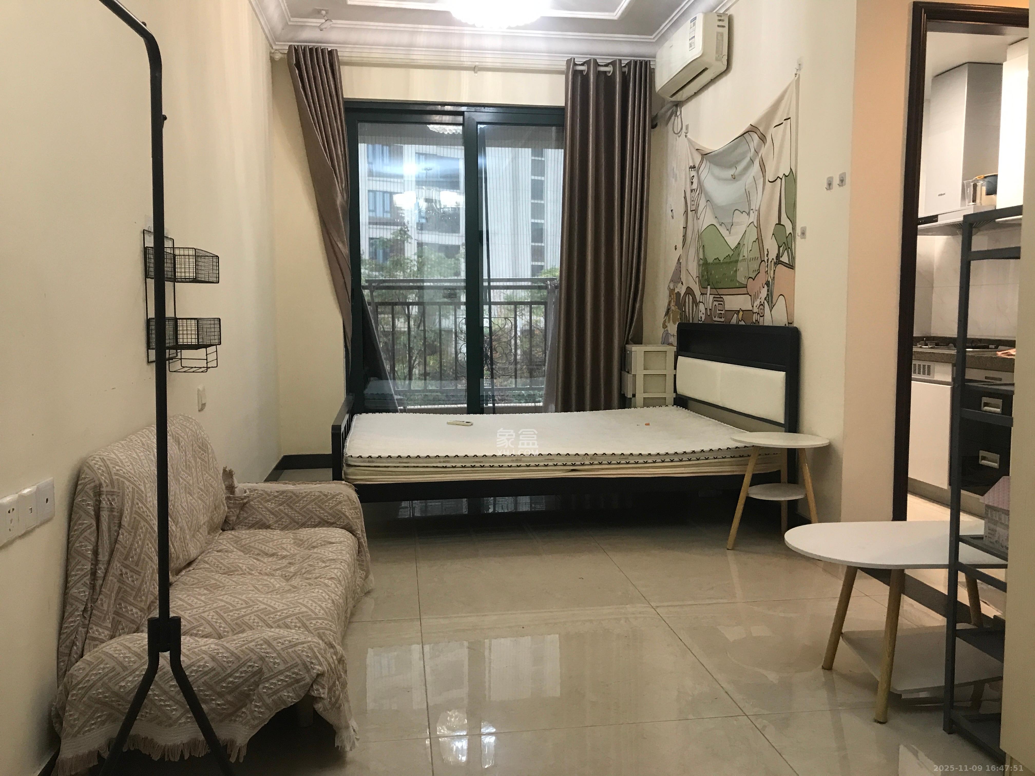 恒大雅苑 1室1厅1卫 1500.0元/月 恒大雅苑 1室1厅1卫 1500.0元/月室内图