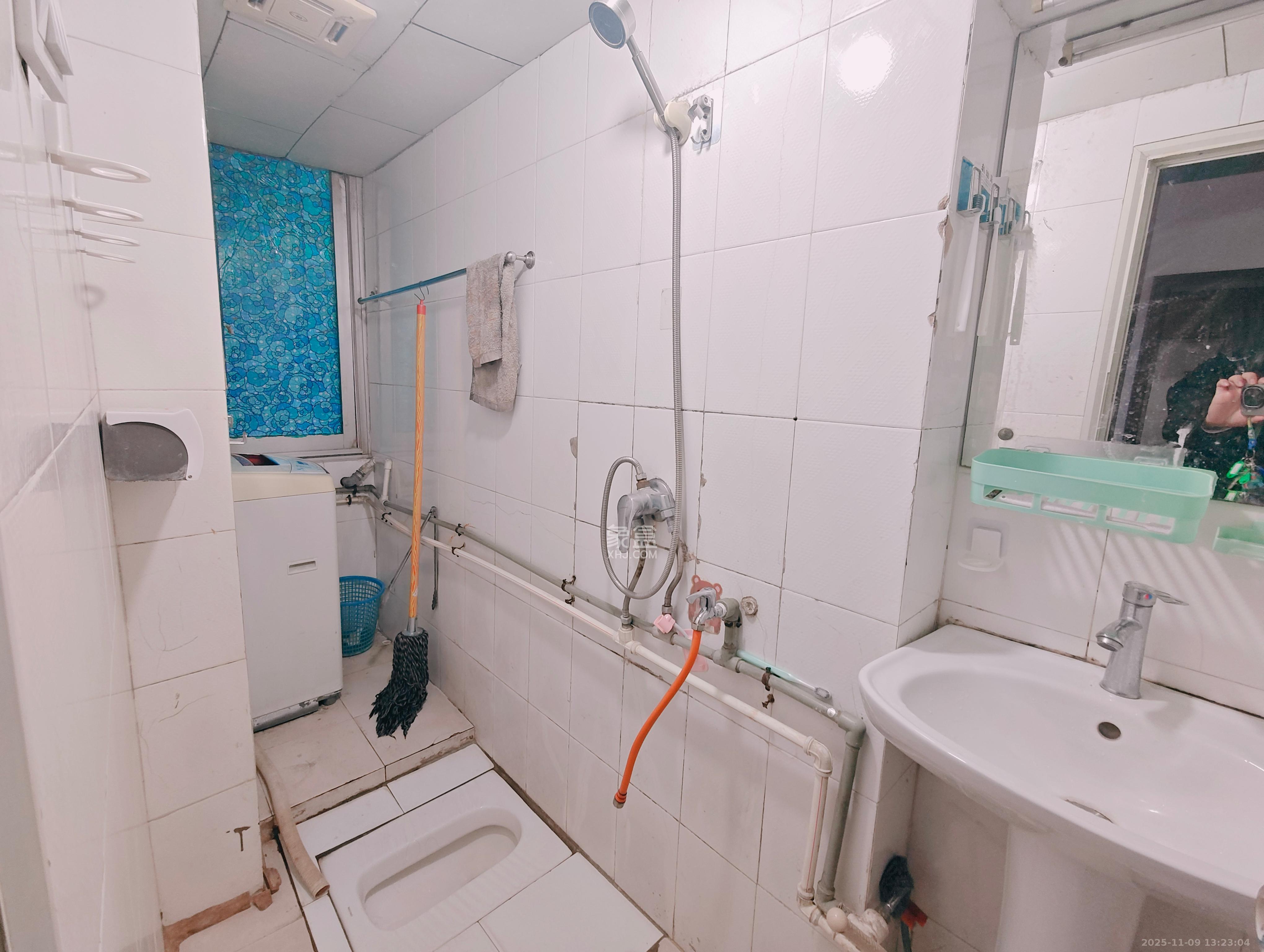 桐荫里社区  2室1厅1卫    1800.0元/月室内图