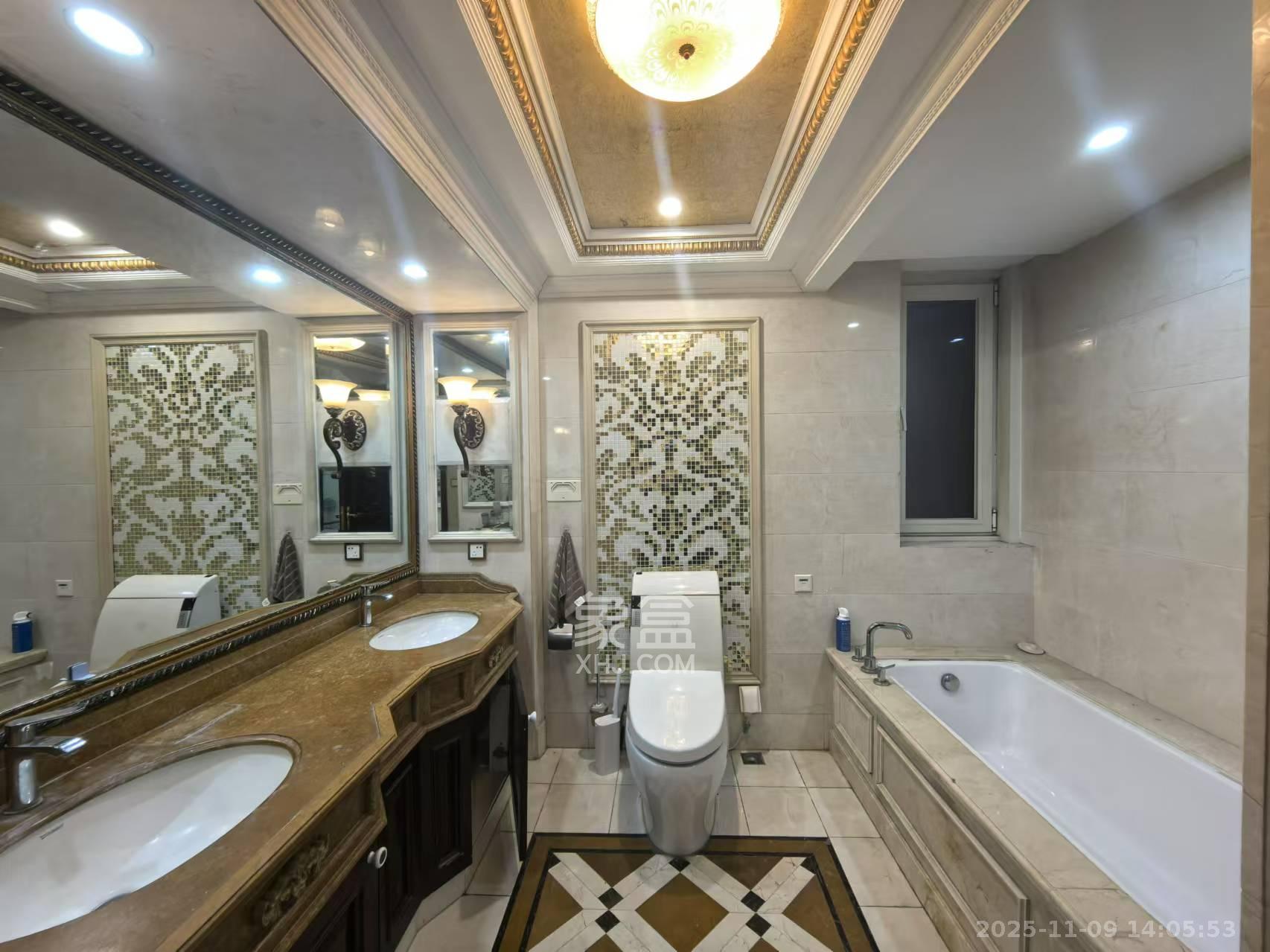 万达公馆  4室2厅3卫    10000.0元/月室内图