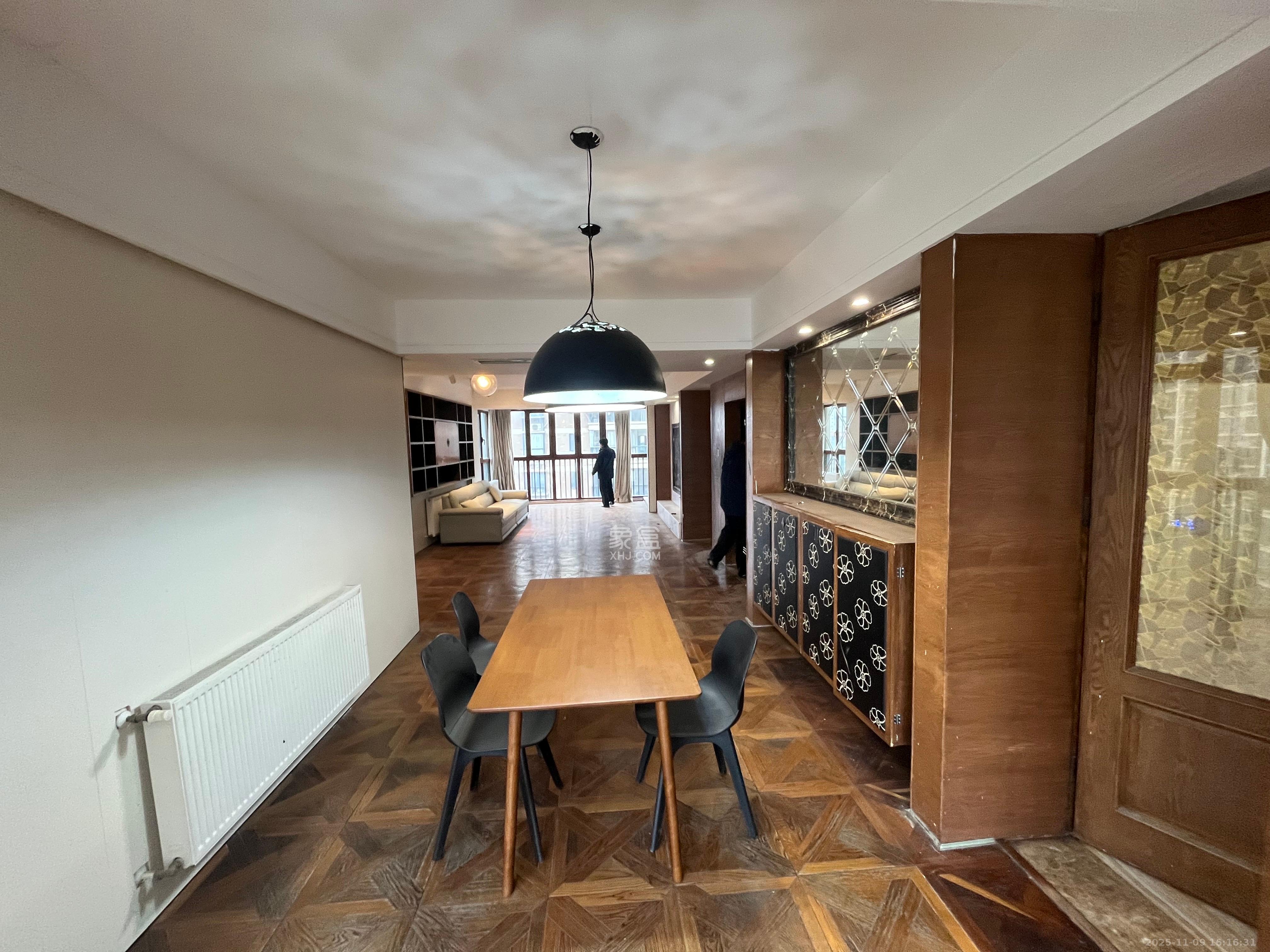 三江花中城 3室1厅2卫 3600.0元/月 三江花中城 3室1厅2卫 3600.0元/月室内图