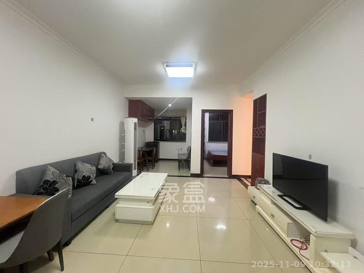 御溪国际  2室1厅1卫    2200.0元/月室内图