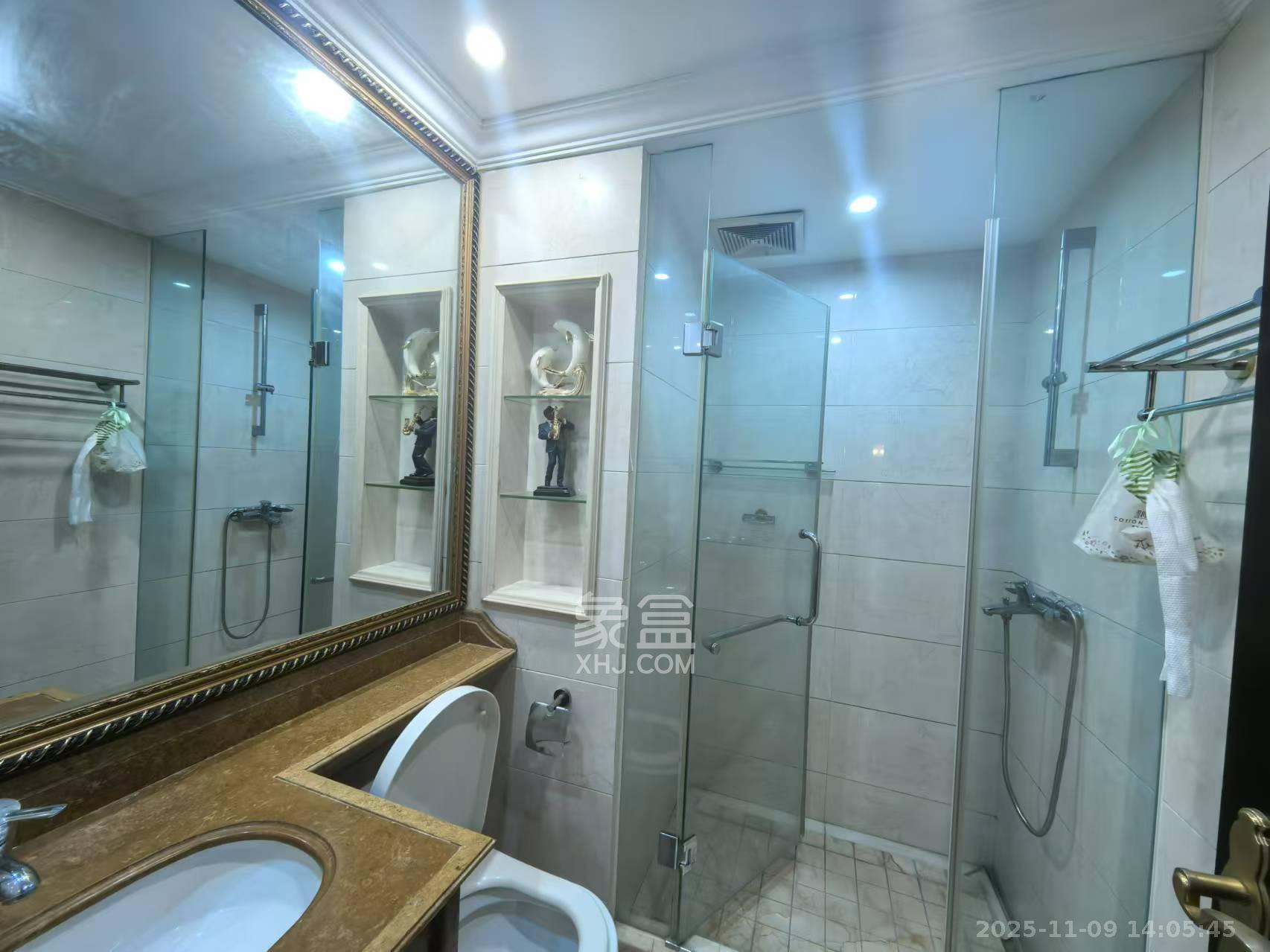 万达公馆  4室2厅3卫    10000.0元/月室内图