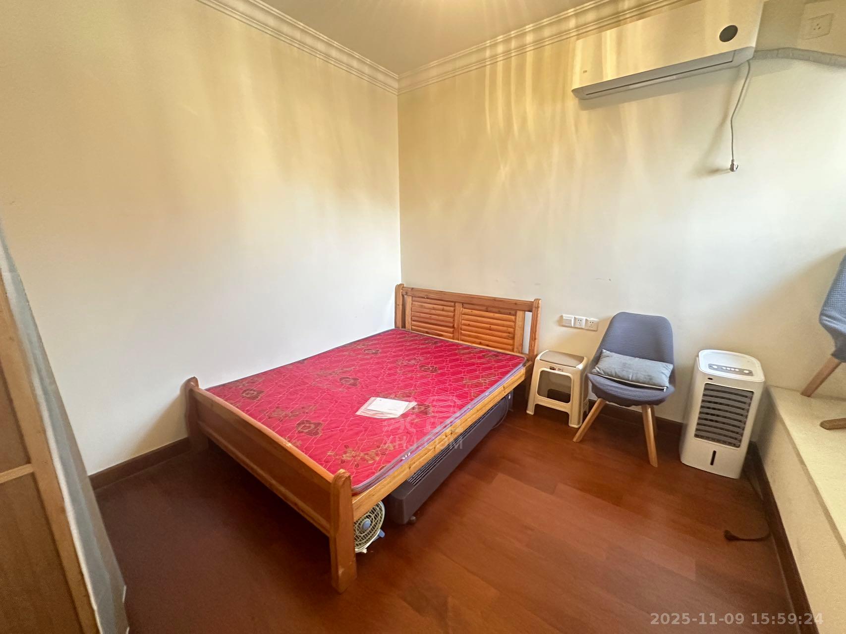 恒大华府  2室2厅1卫    1500.0元/月室内图