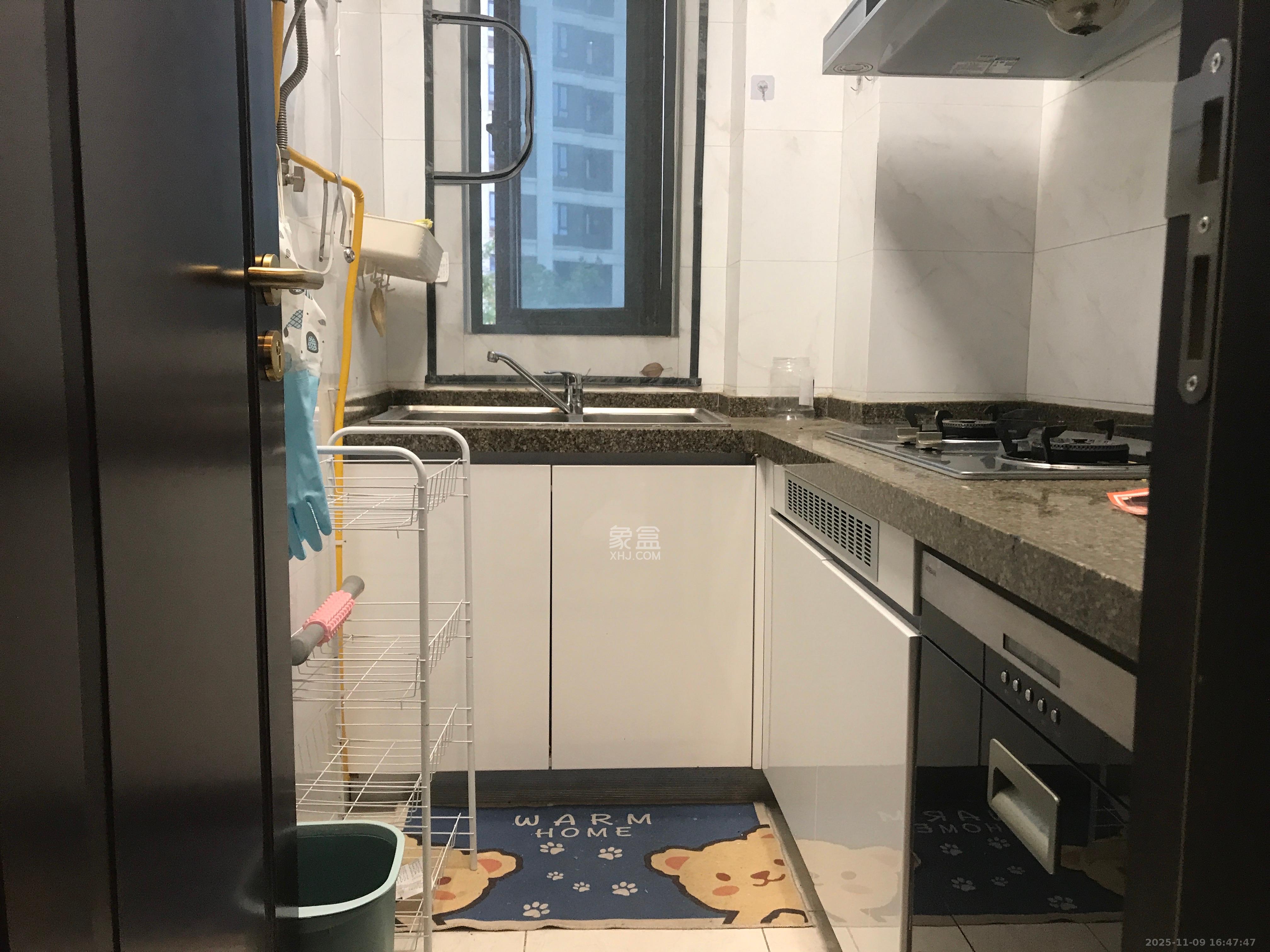 恒大雅苑 1室1厅1卫 1500.0元/月 恒大雅苑 1室1厅1卫 1500.0元/月室内图