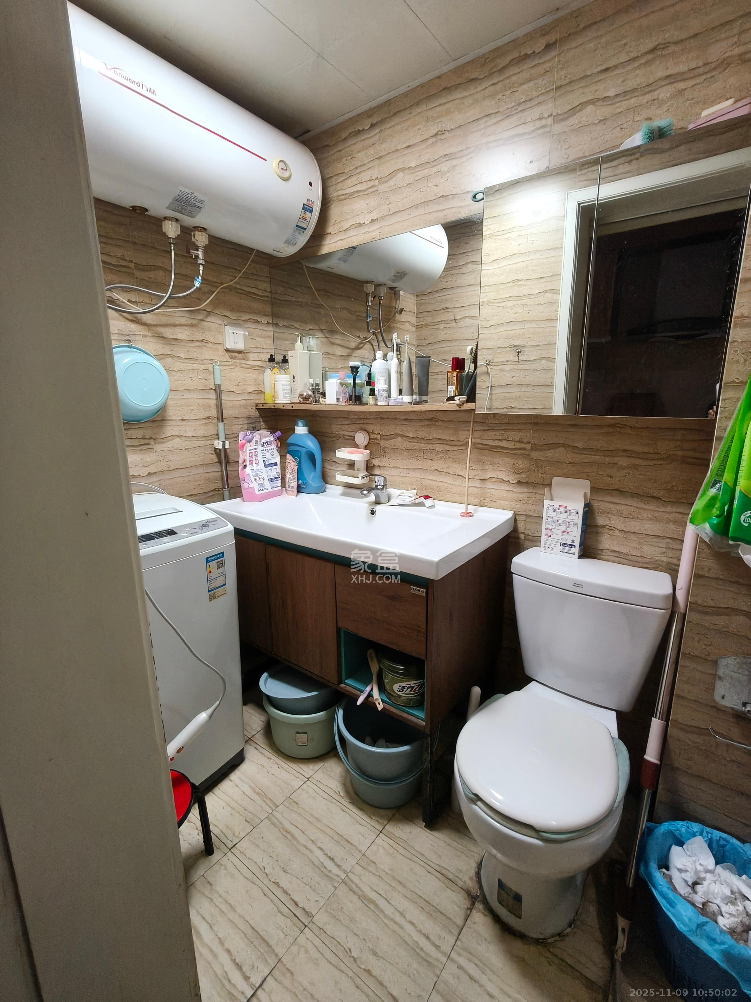 米兰春天  1室1厅1卫    1200.0元/月室内图