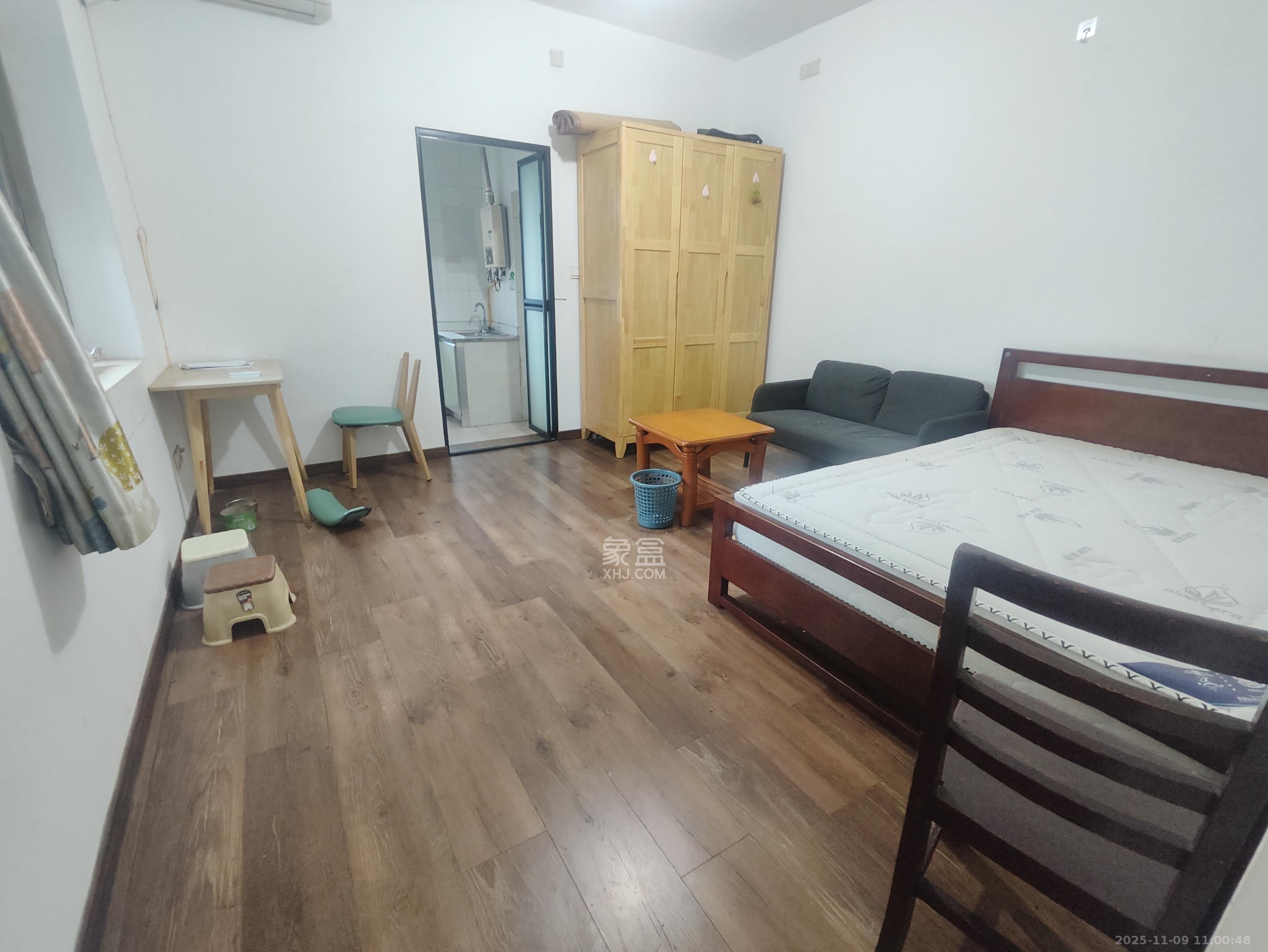 省医疗器械药品公司宿舍 1室1厅1卫 1200.0元/月 省医疗器械药品公司宿舍 1室1厅1卫 1200.0元/月室内图