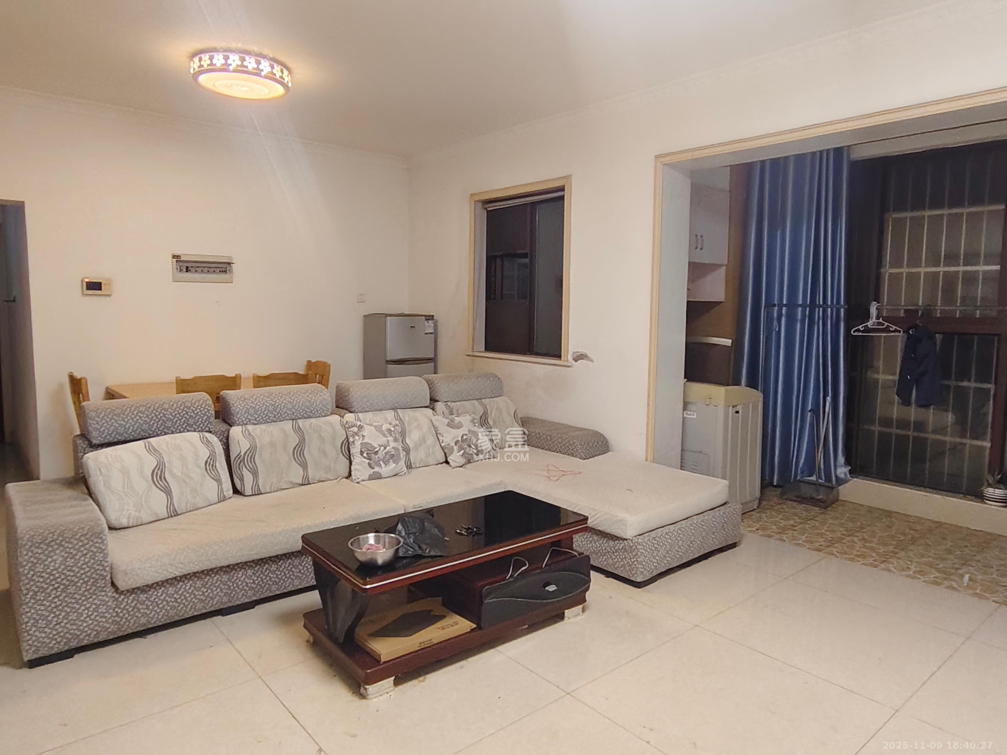 盛地春天里  3室2厅1卫    1500.0元/月