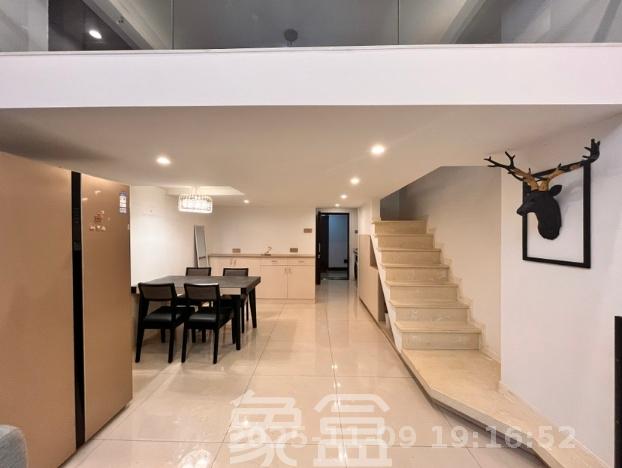 荣悦台  1室1厅1卫    2800.0元/月室内图