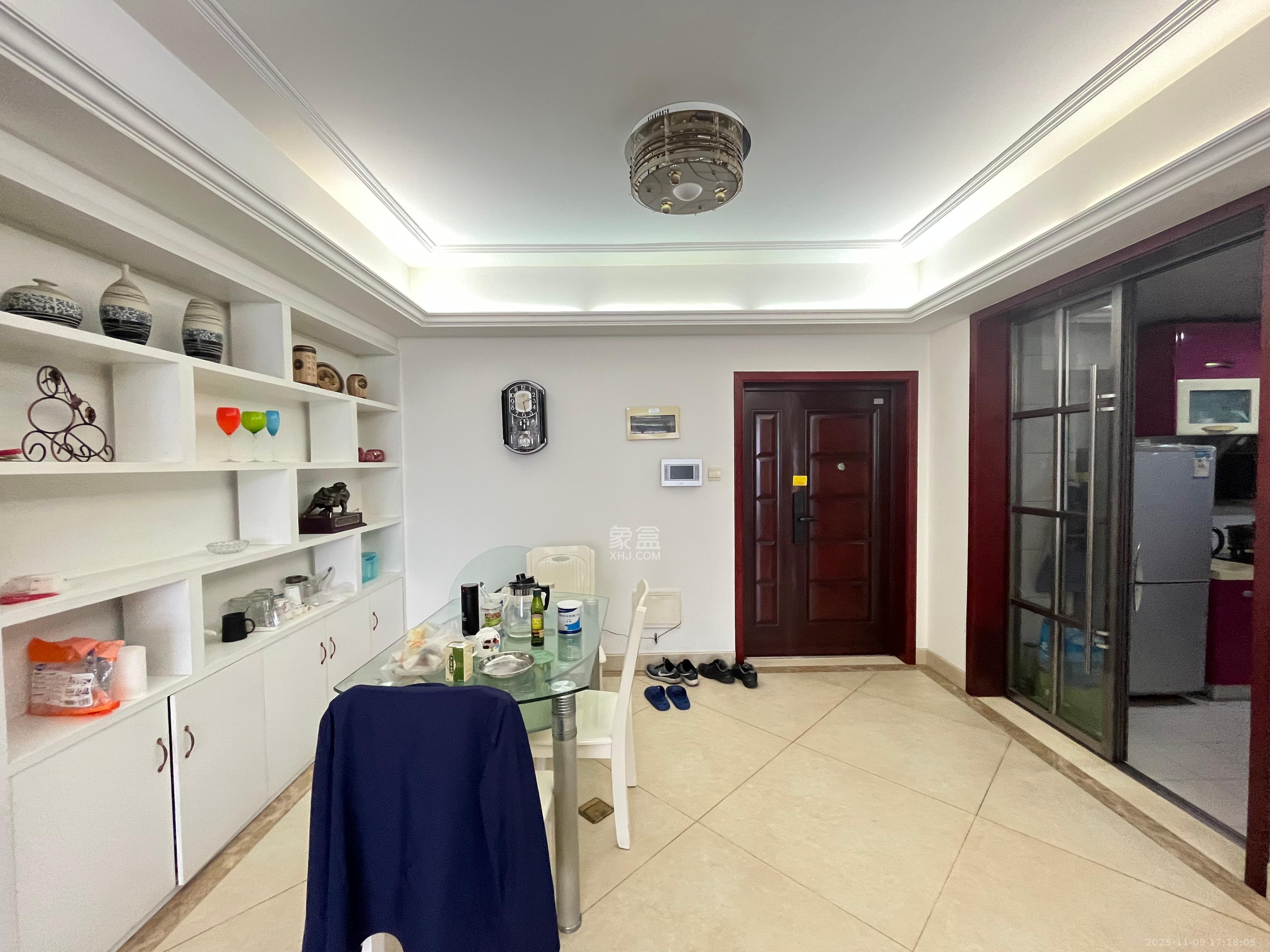 上东辛顿公寓 1室0厅0卫 2800.0元/月 上东辛顿公寓 1室0厅0卫 2800.0元/月室内图