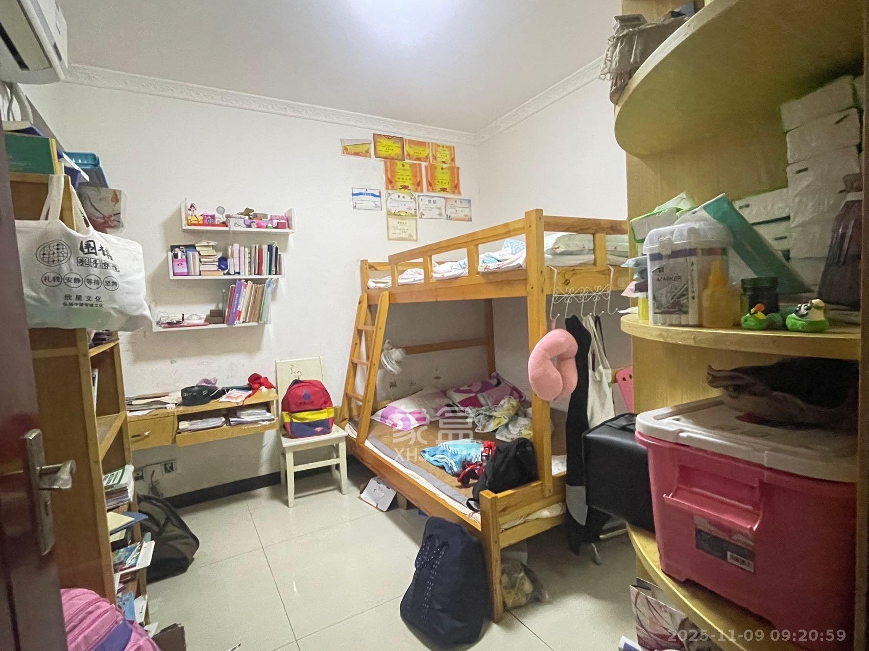 麓谷明珠 2室2厅1卫 2100.0元/月 麓谷明珠 2室2厅1卫 2100.0元/月室内图