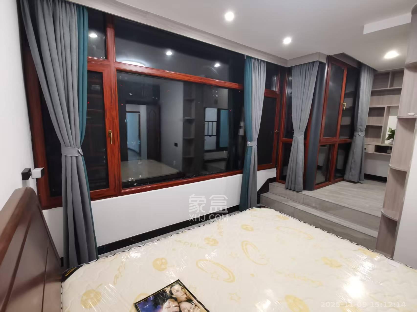 明昇壹城（明昇时代广场）一期  1室2厅2卫    8000.0元/月室内图