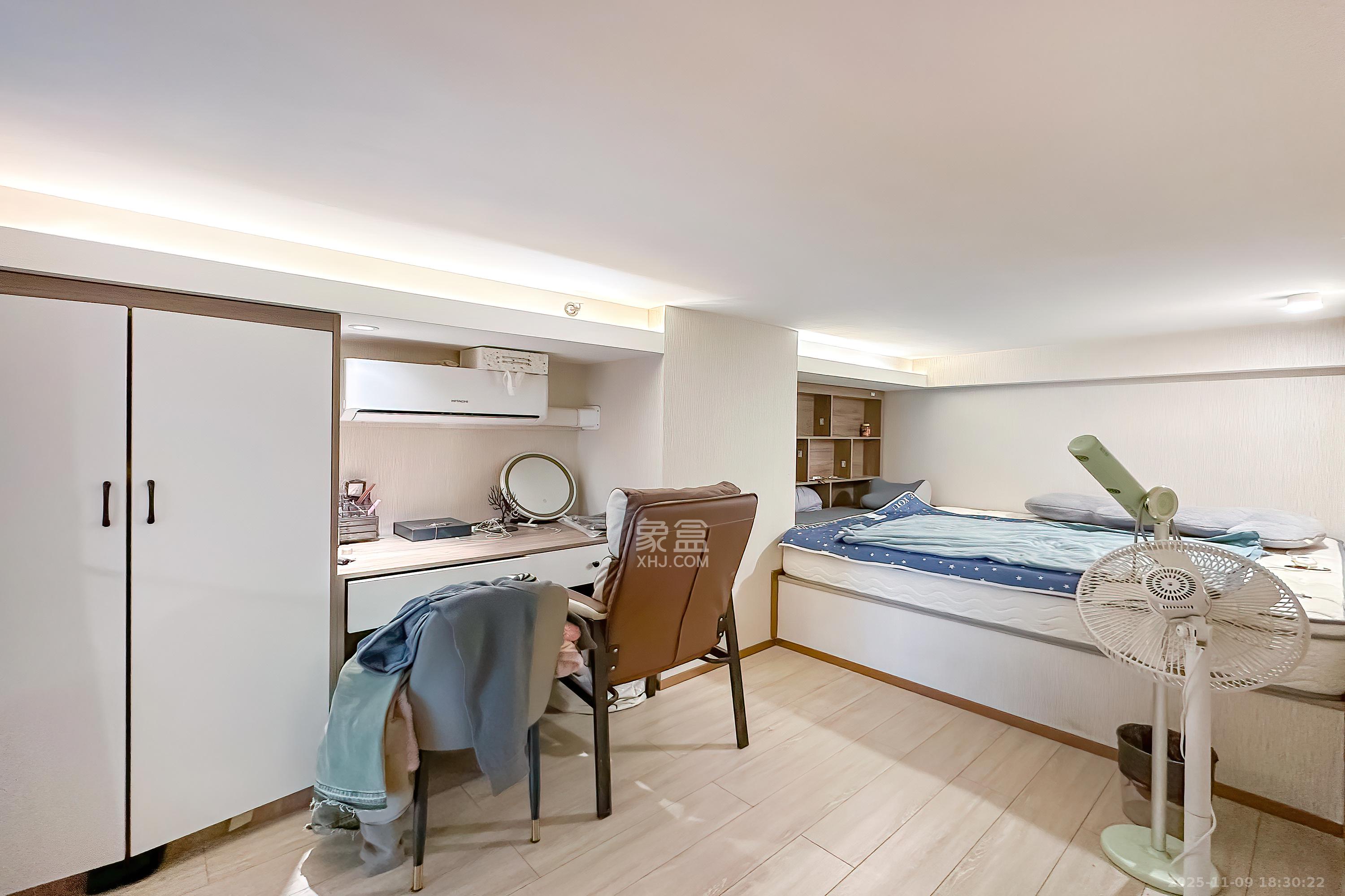 华远华时代 3室2厅2卫 88.8万 华远华时代 3室2厅2卫 88.8万卧室