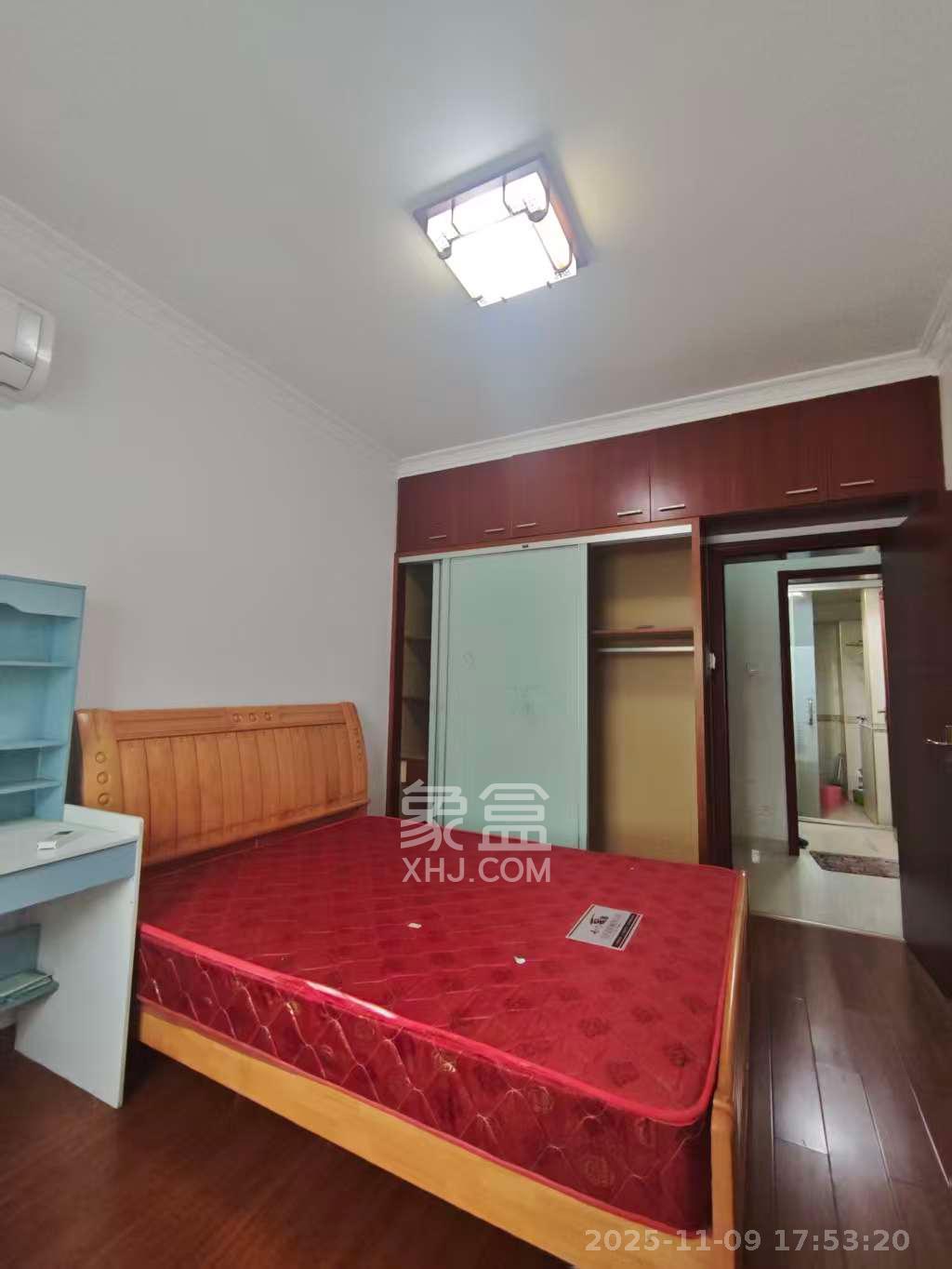 明天一城  3室2厅2卫    1800.0元/月室内图