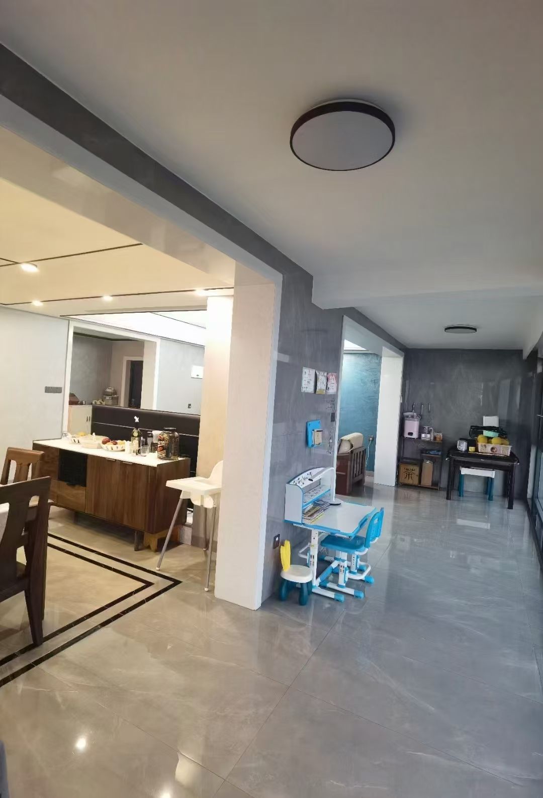 冠城江景 3室2厅2卫 2800.0元/月 冠城江景 3室2厅2卫 2800.0元/月室内图