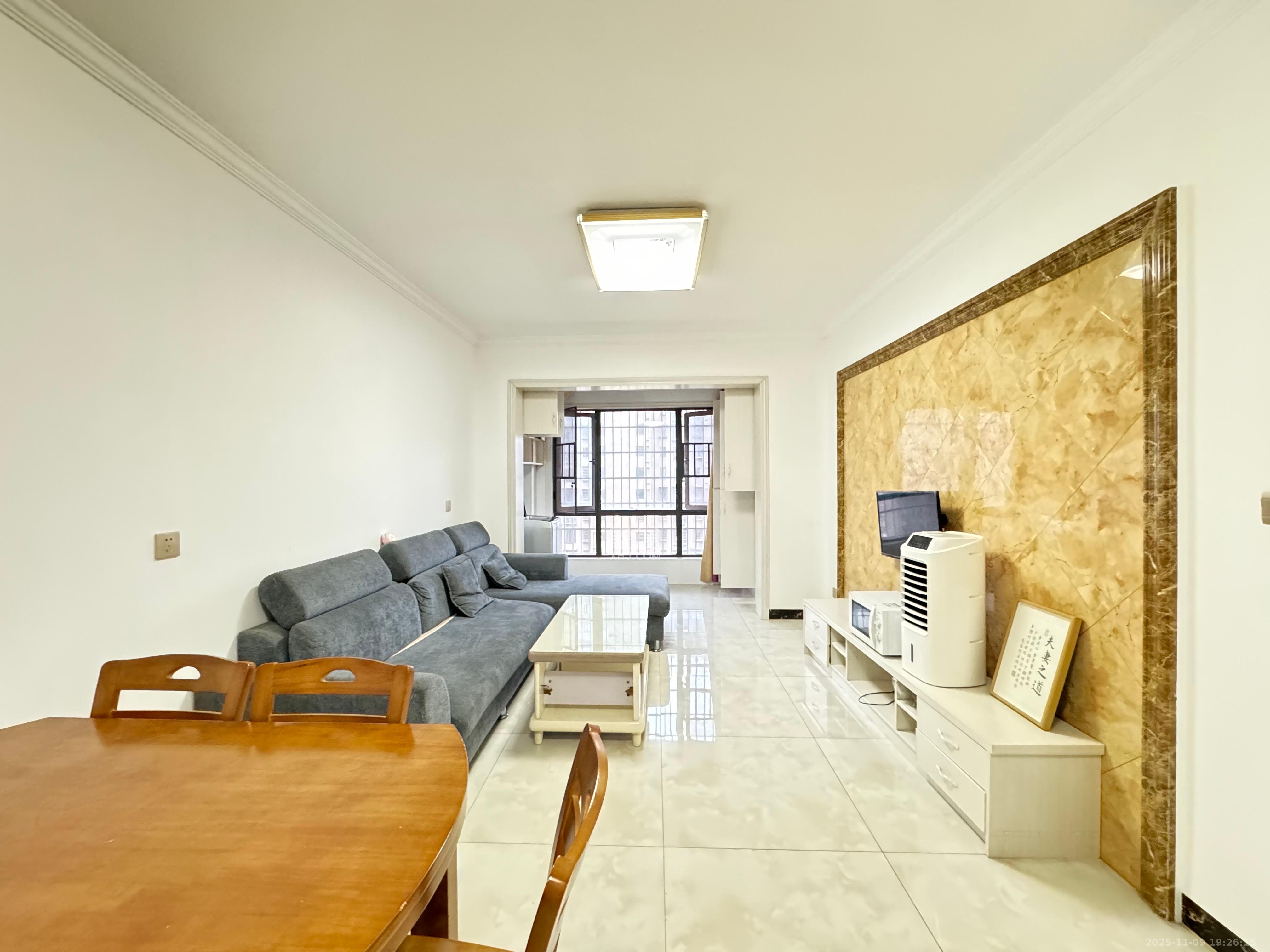 东宜兰园  2室1厅1卫    2100.0元/月