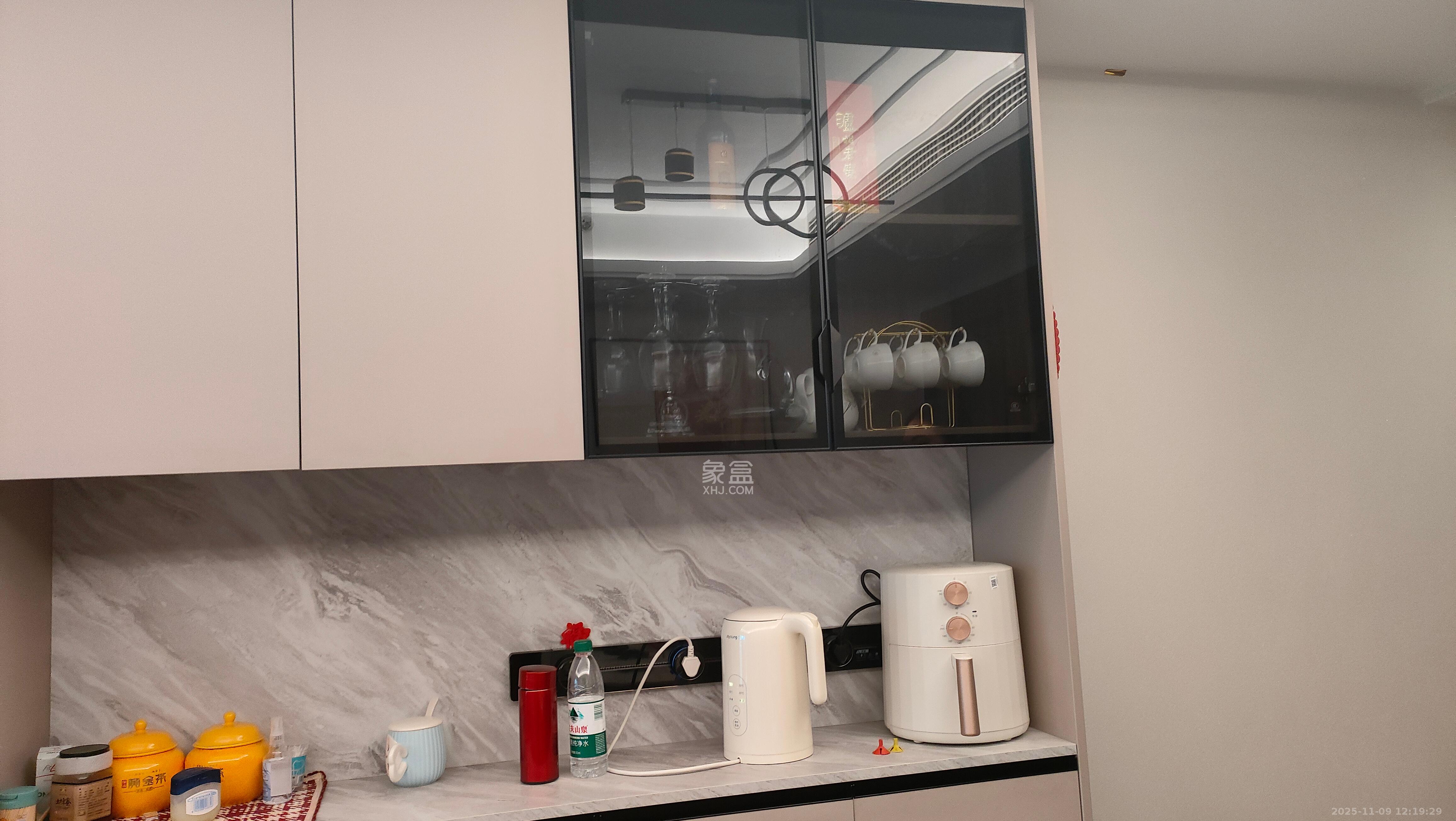 绿地长沙城际空间站(绿地新里佳苑) 3室2厅2卫 3000.0元/月 绿地长沙城际空间站(绿地新里佳苑) 3室2厅2卫 3000.0元/月室内图