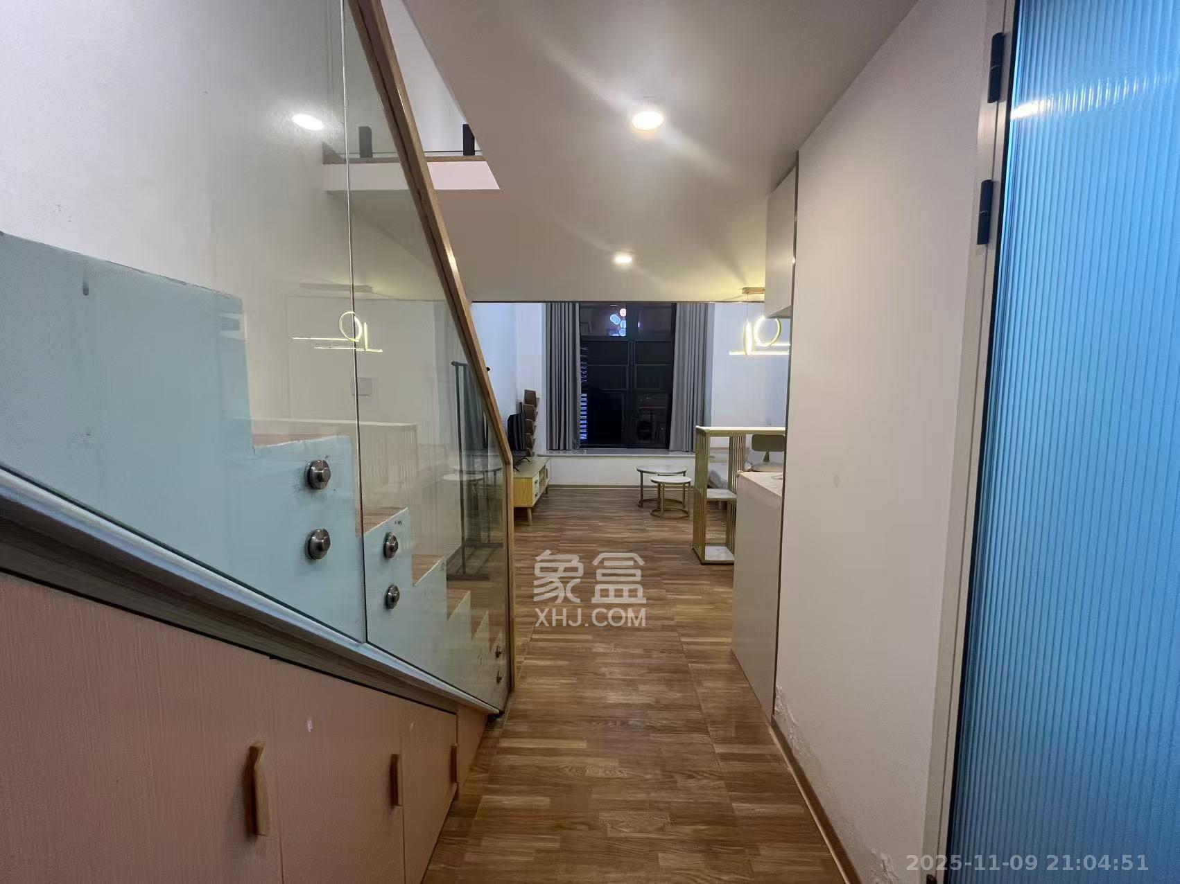 龙湖新壹城  1室0厅0卫    2200.0元/月室内图